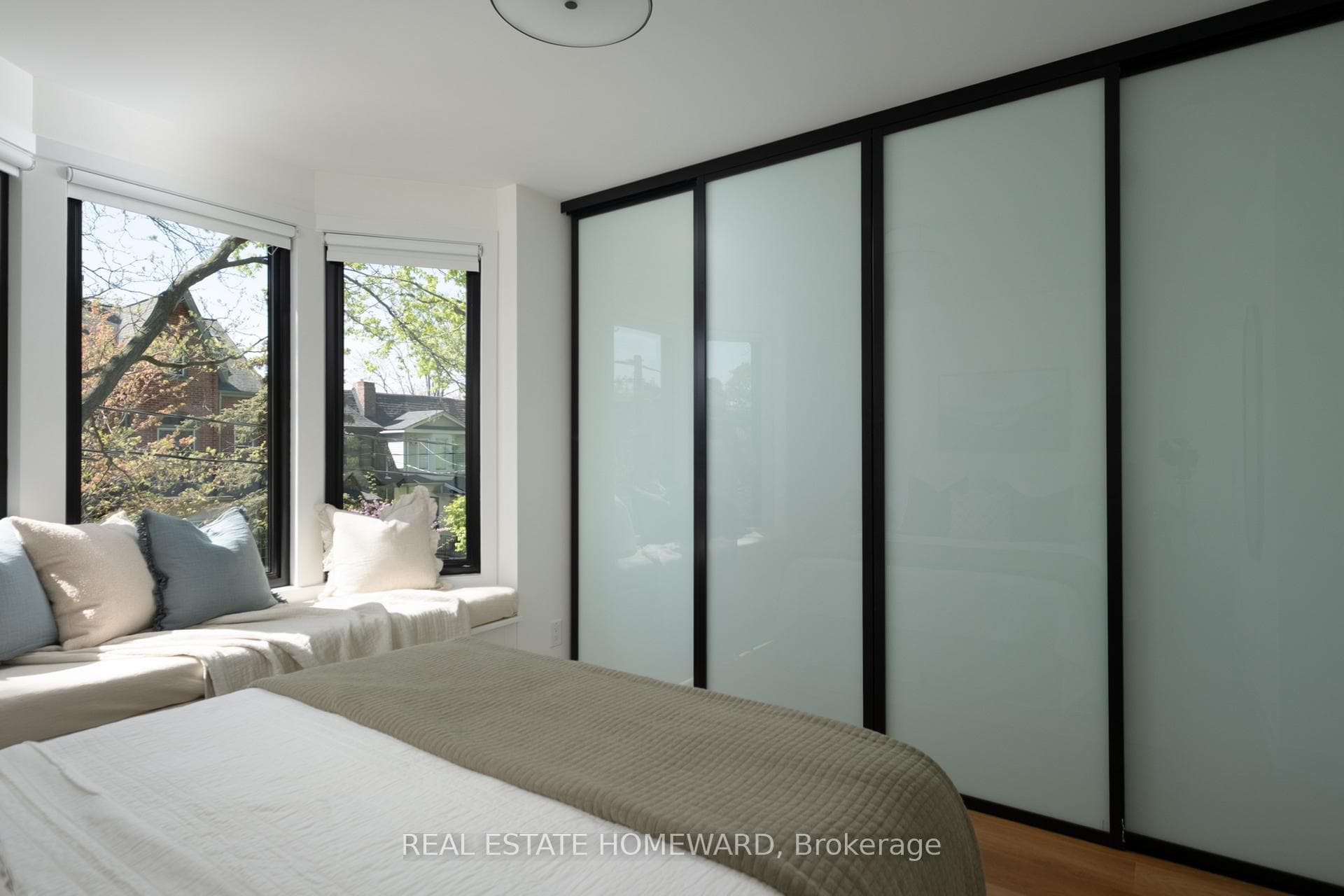 204 Bain Avenue - Semi-Detached photo 26 of 47 in Riverdale / Leslieville, Ontario