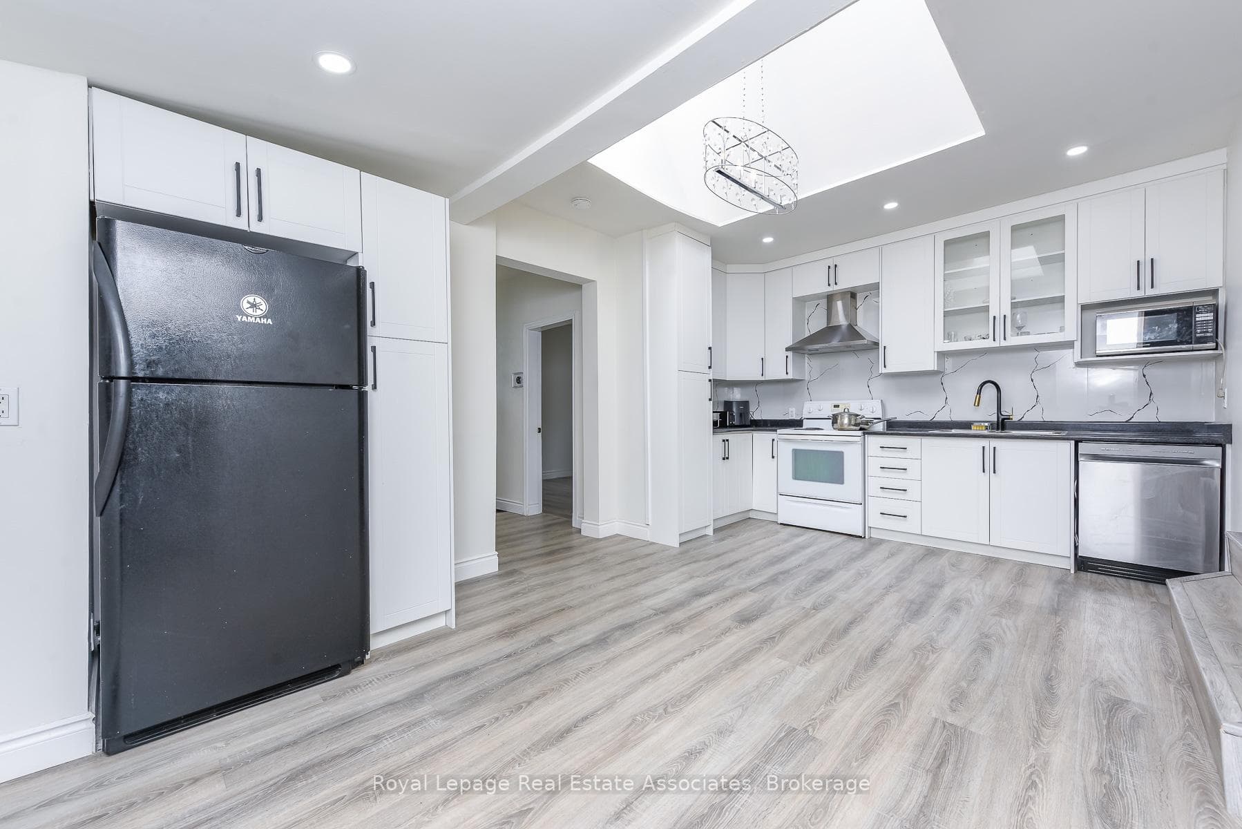 665 Kipling Avenue - Commercial photo 14 of 43 in Etobicoke (Islington / Rexdale), Ontario