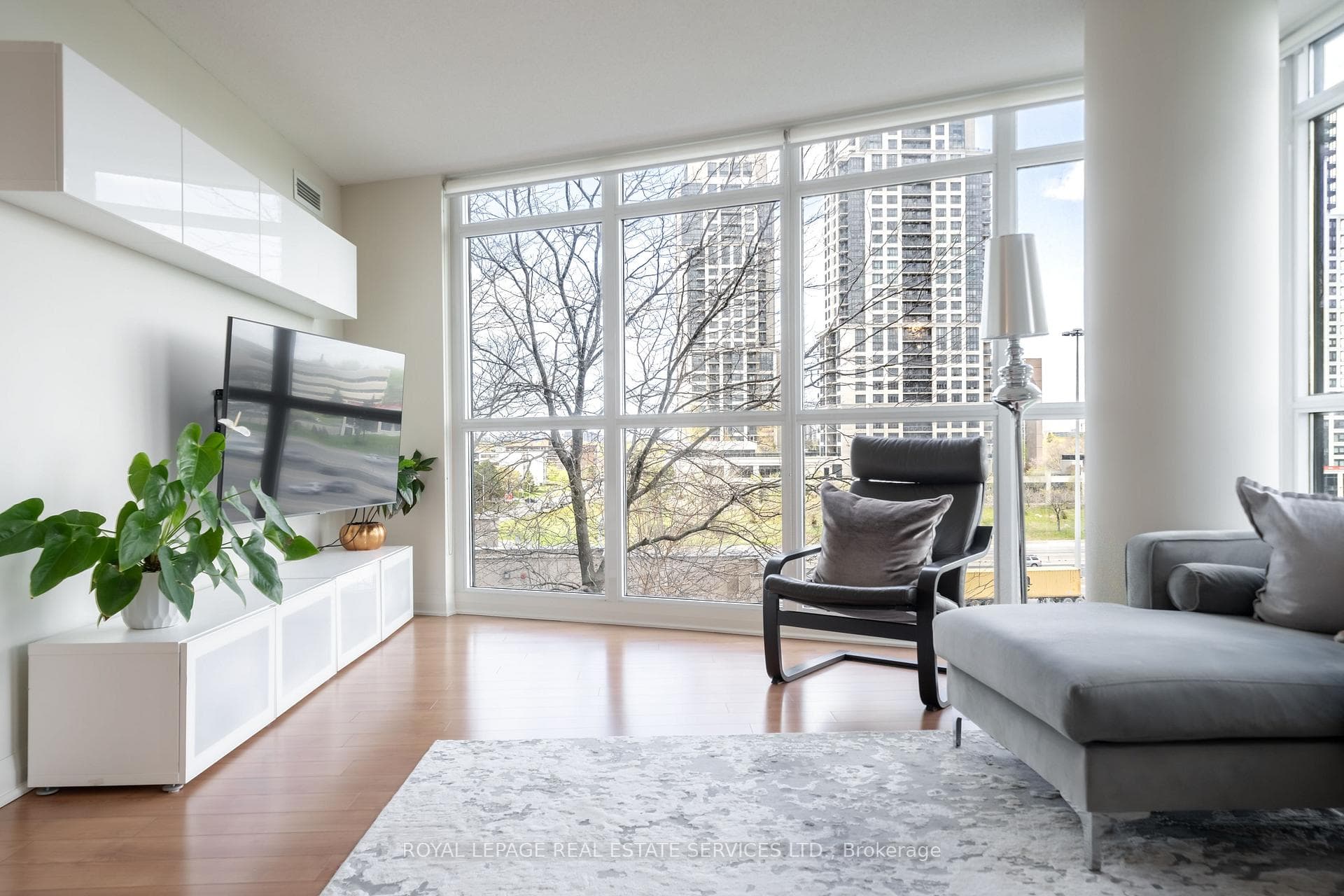 1 Valhalla Inn Road Unit 607 - Condo photo 10 of 47 in Etobicoke (Islington / Rexdale), Ontario