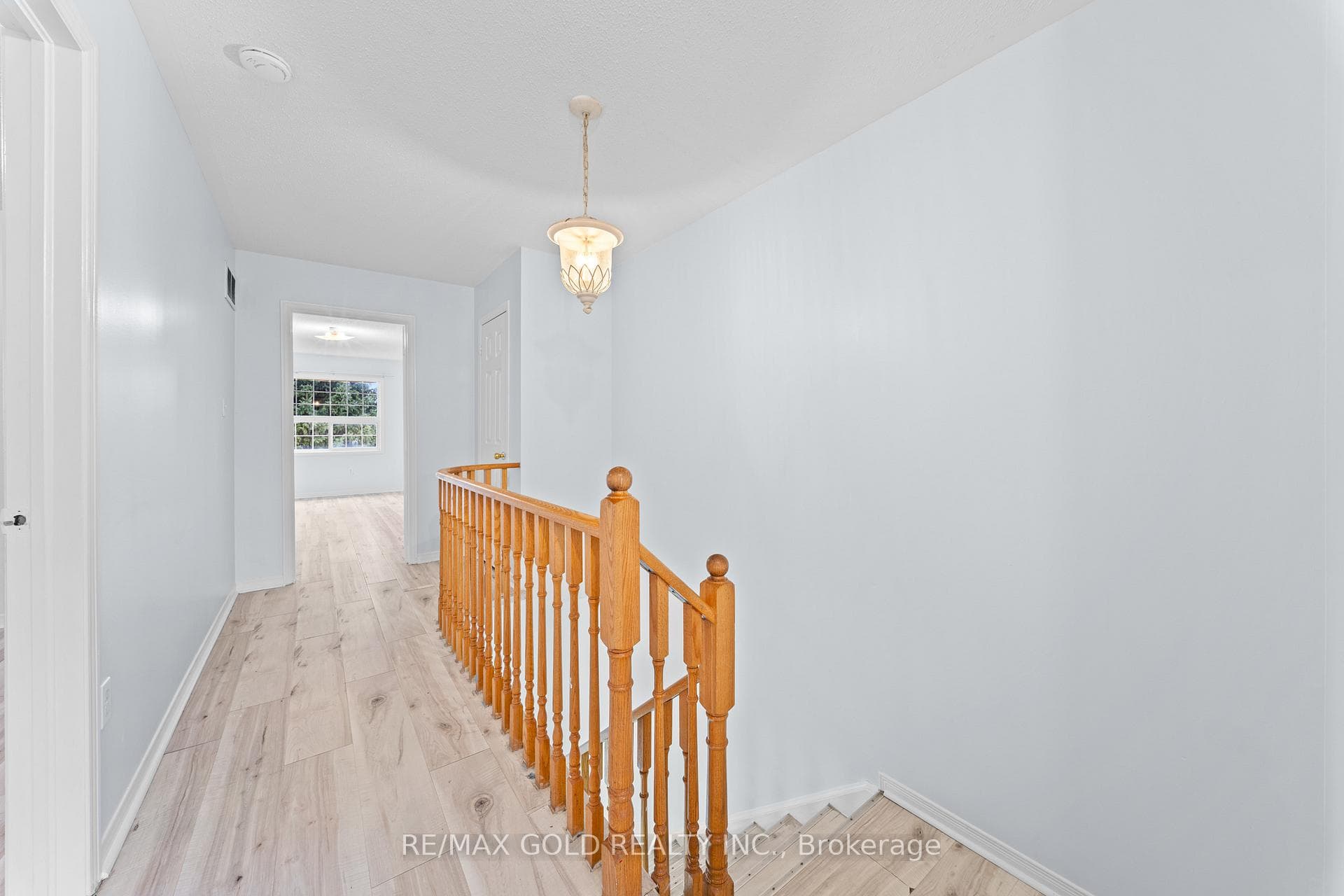 15 Revelstoke Place - Semi-Detached photo 23 of 49 in Brampton, Ontario