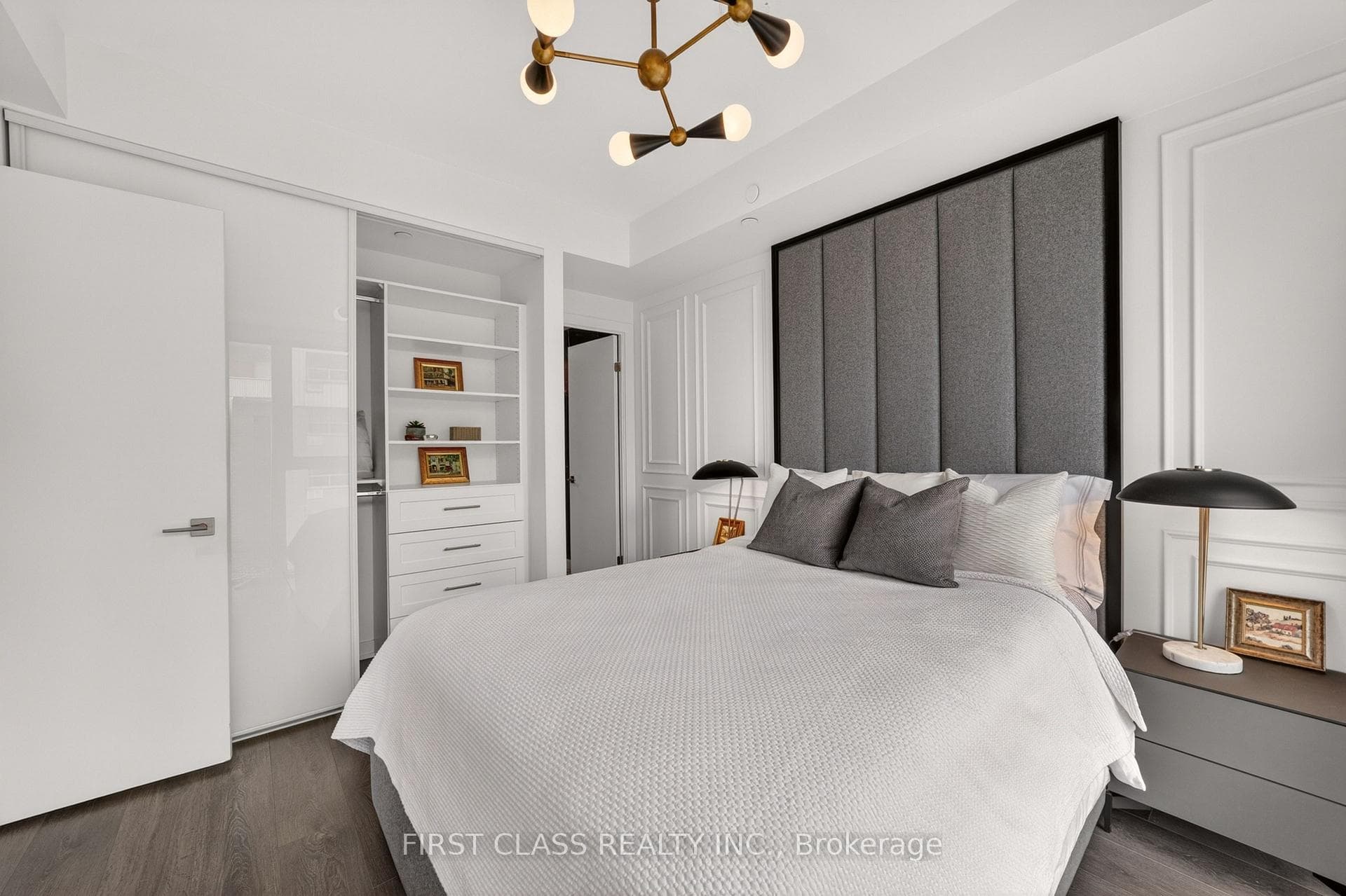 609 Avenue Road Unit 707 - Condo photo 15 of 30 in Annex / Yorkville / Summerhill, Ontario