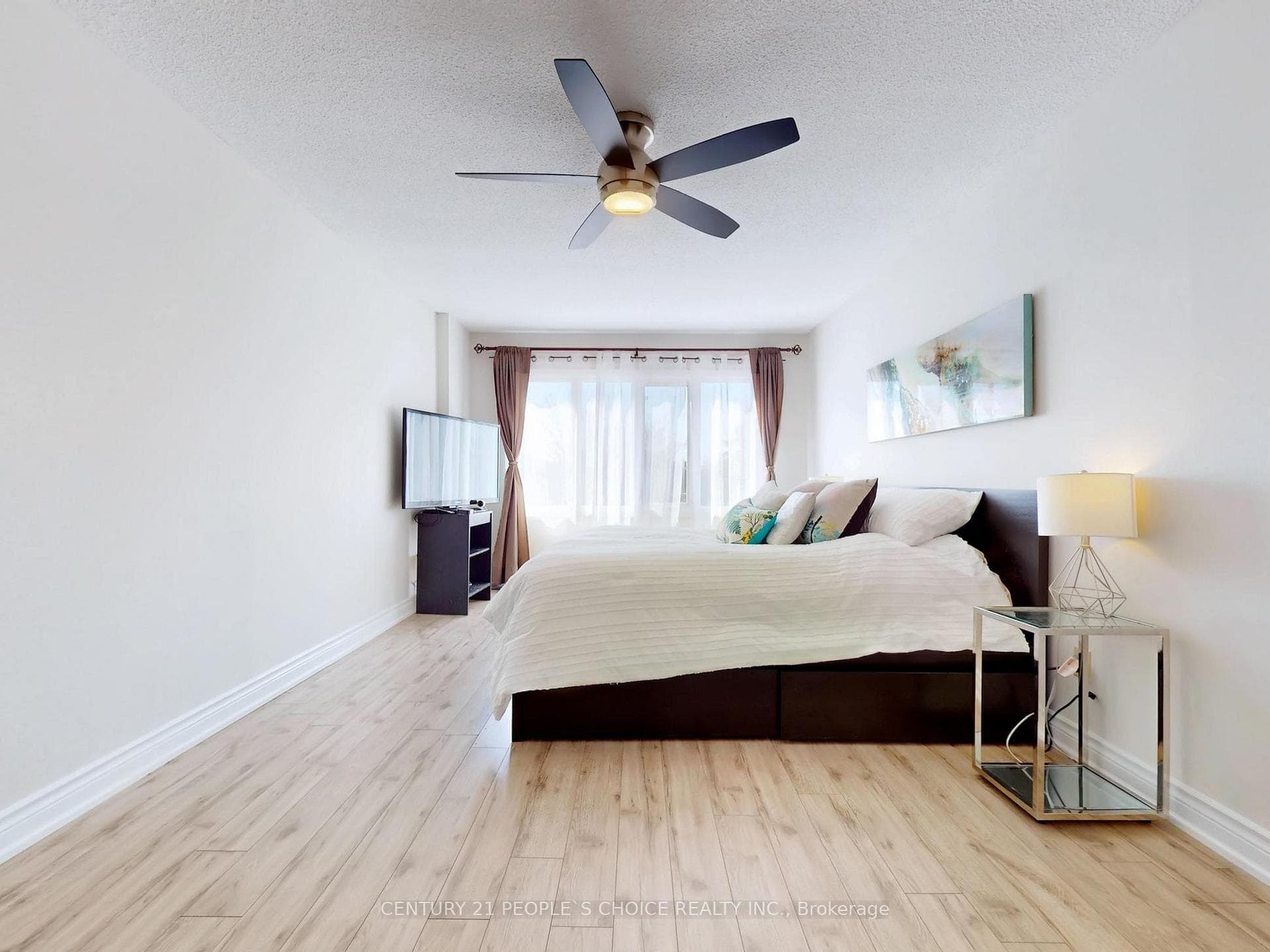 5992 Ladyburn Crescent - Detached photo 25 of 50 in Mississauga, Ontario
