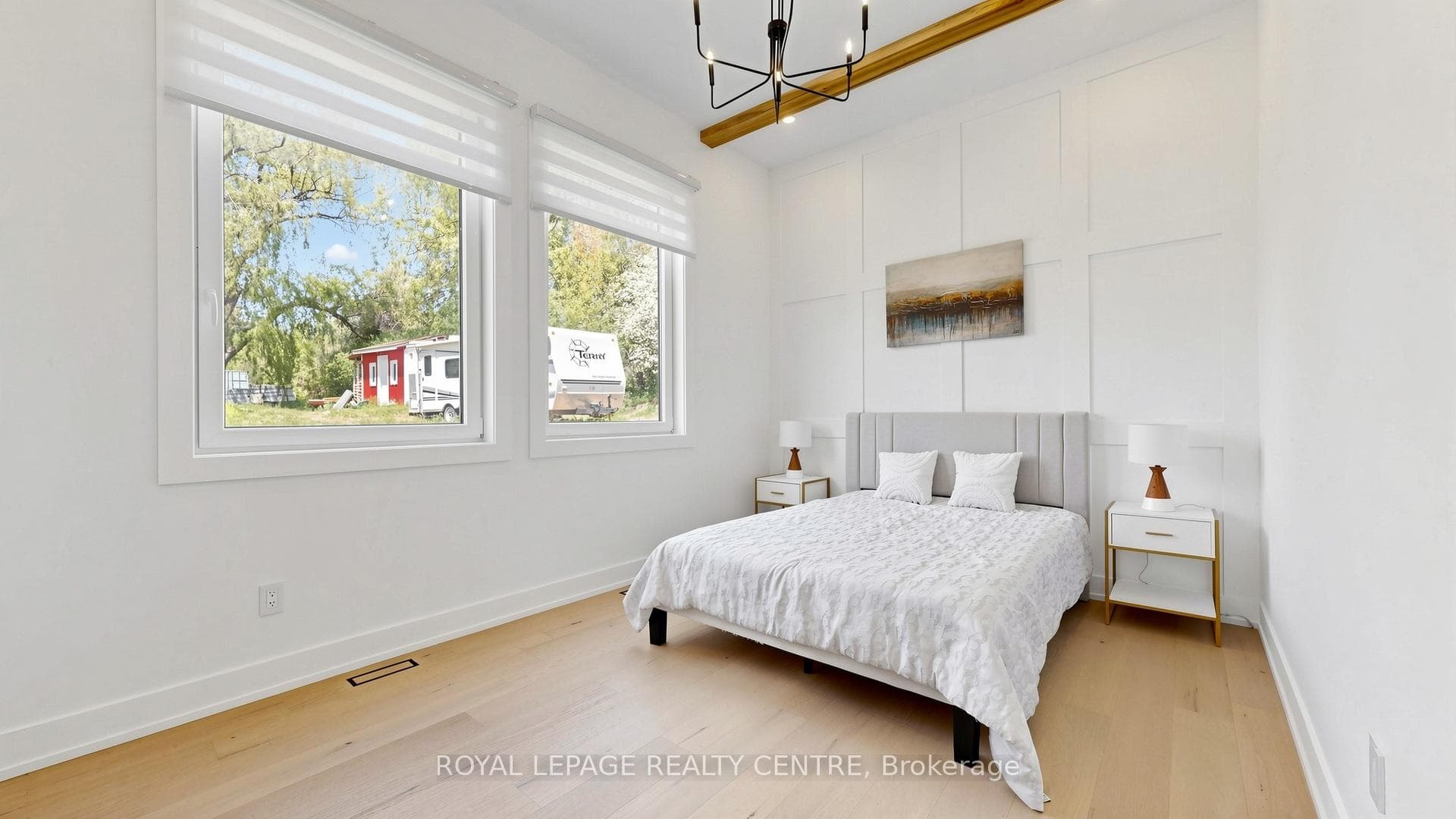 521 Old York Road - Detached photo 24 of 49 in Burlington, Ontario