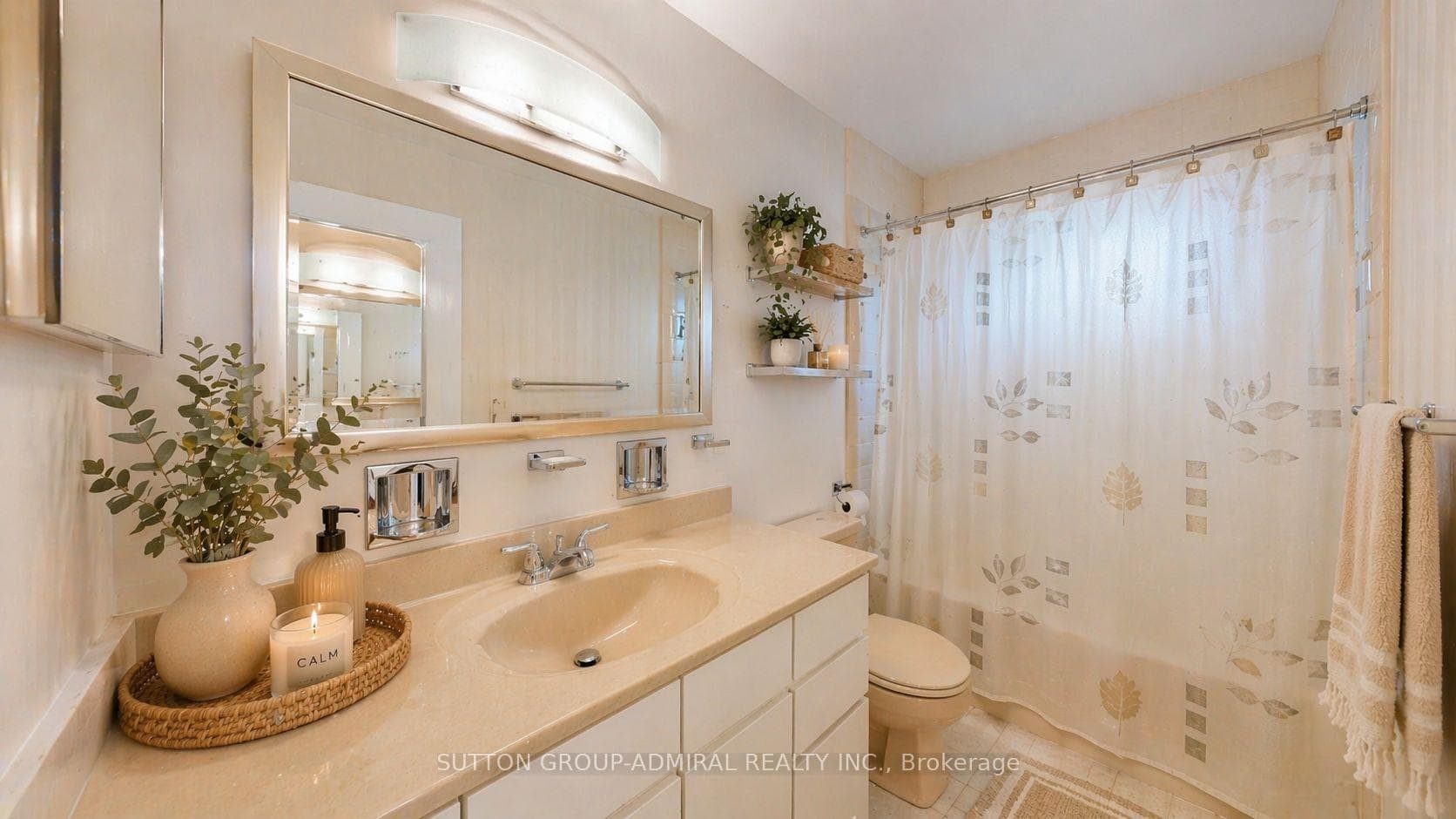 5 Wedgeport Place - Detached photo 13 of 45 in Willowdale / Newtonbrook, Ontario