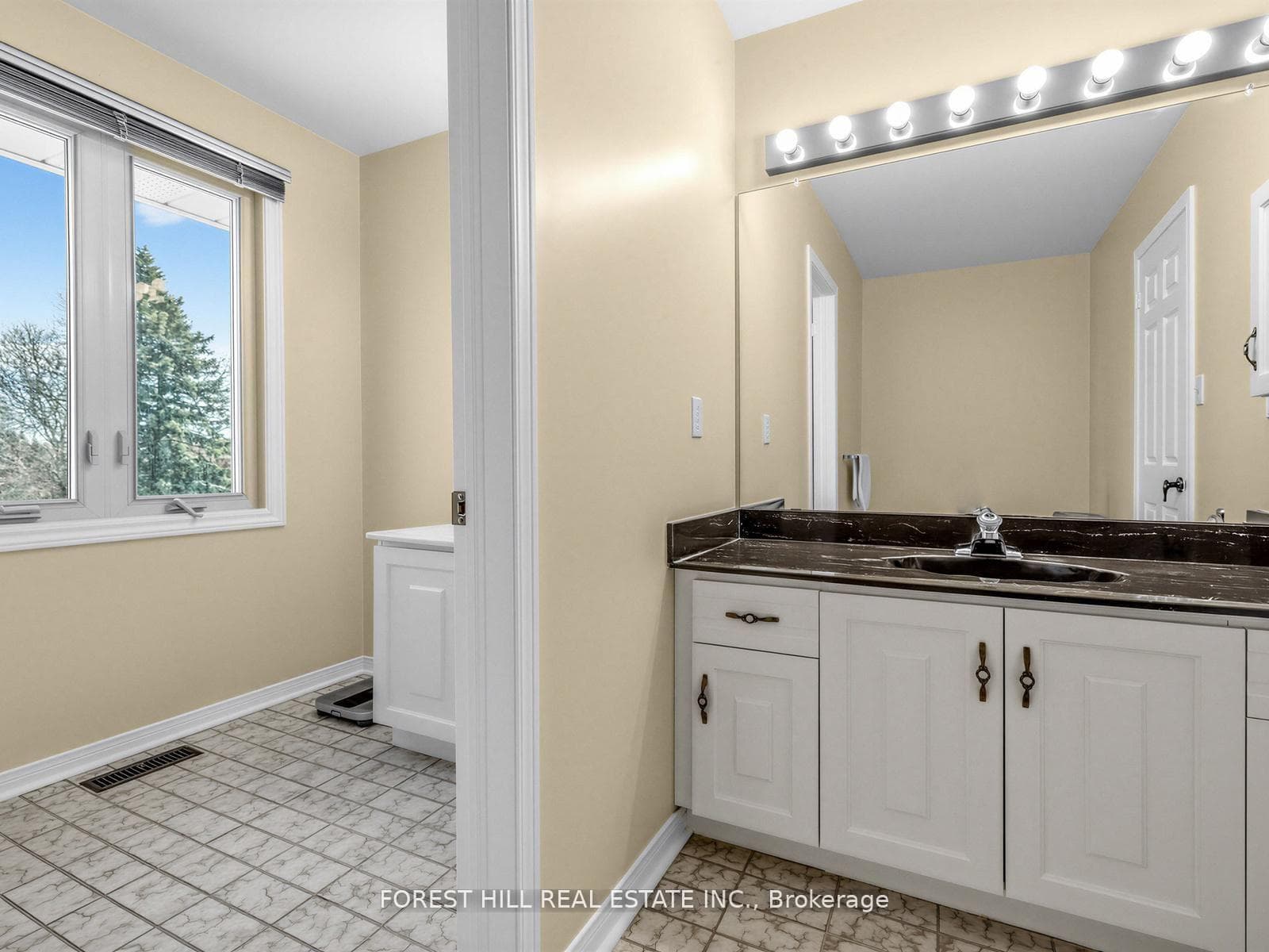 32 Saddletree Drive - Detached photo 18 of 41 in Hillcrest Village / Bayview Village, Ontario