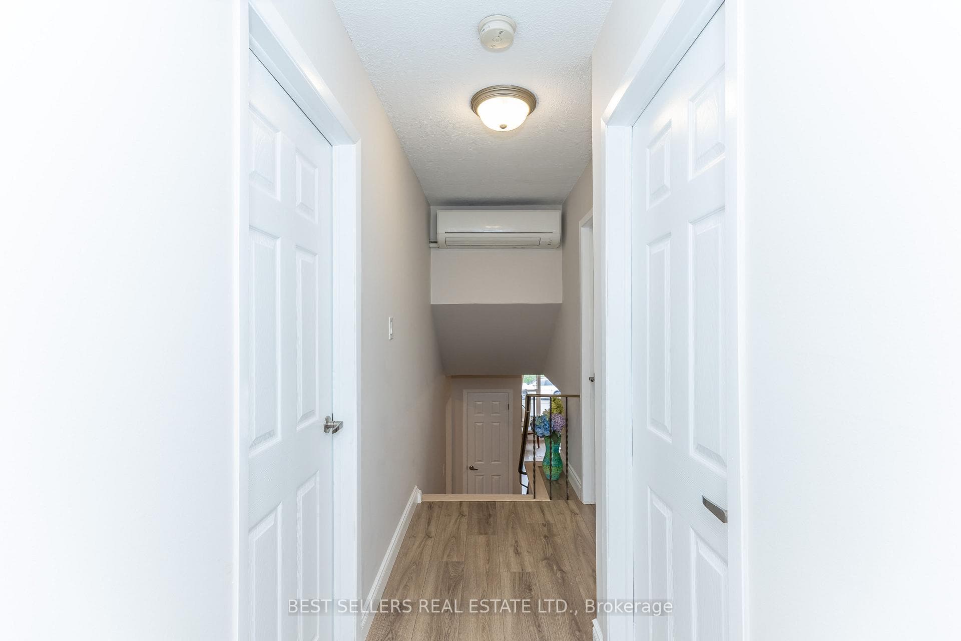 2554 Palisander Avenue - Semi-Detached photo 15 of 31 in Mississauga, Ontario