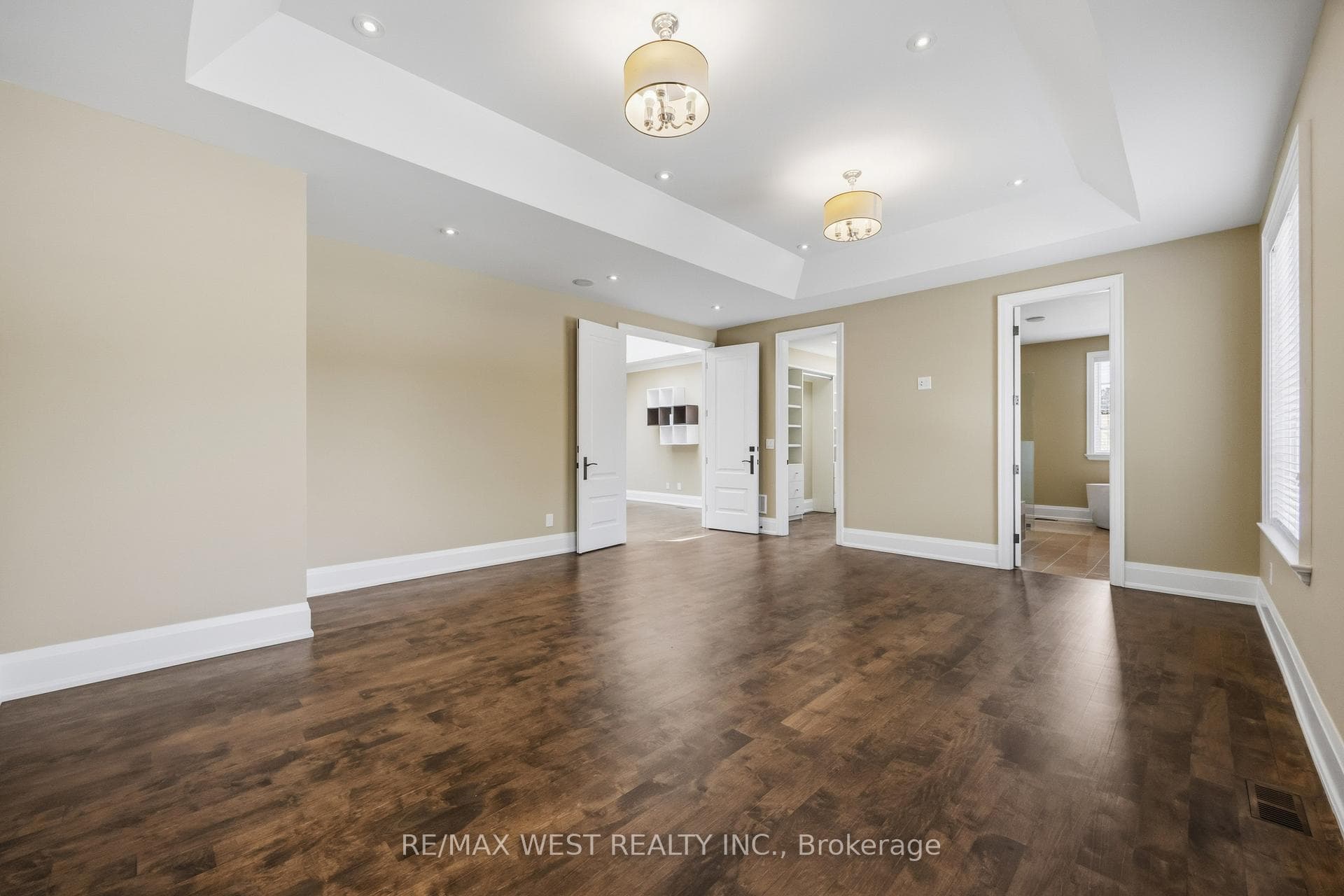 35 Conifer Drive - Detached photo 19 of 46 in Etobicoke (Islington / Rexdale), Ontario