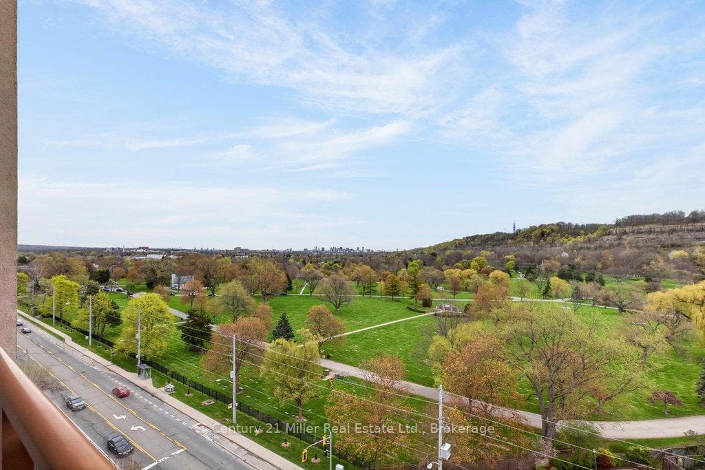 1950 Main Street Unit 1108 - Condo photo 31 of 38 in Hamilton, Ontario