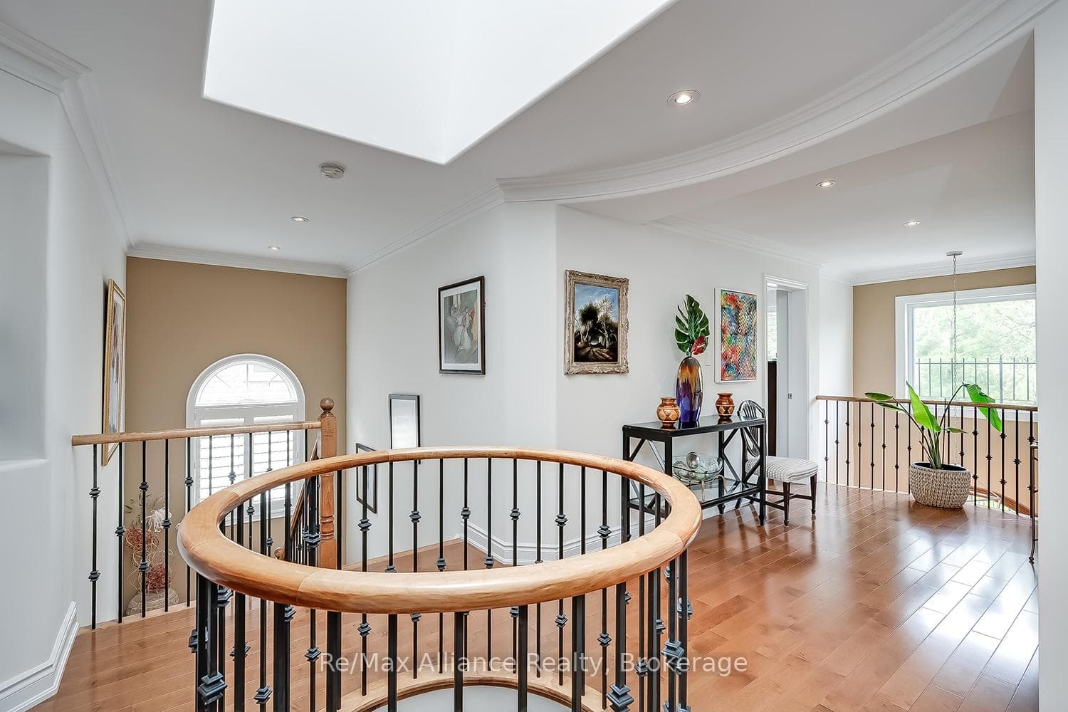 203 Burloak Drive - Detached photo 20 of 50 in Oakville, Ontario