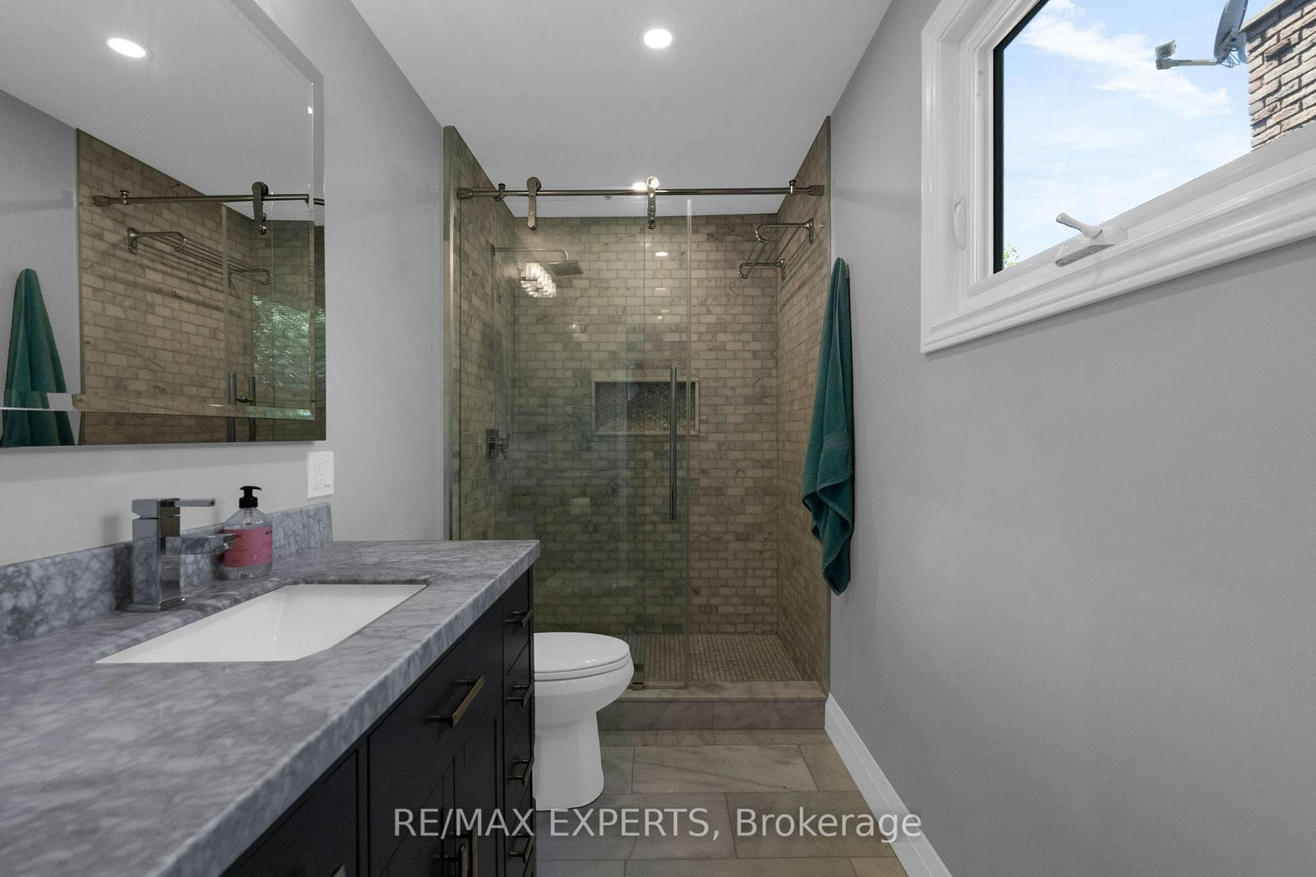 317 Marple Crescent - Detached photo 19 of 50 in Caledon, Ontario