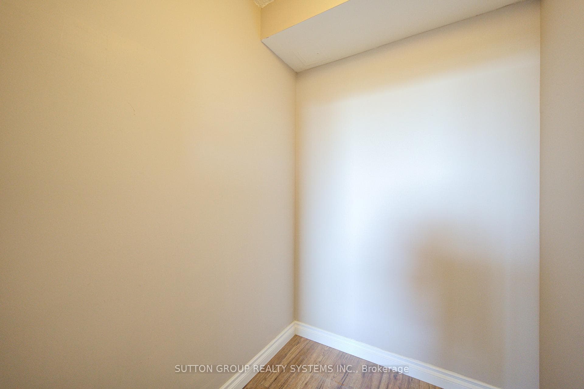 10 Muirhead Road Unit 806 - Condo photo 34 of 45 in Hillcrest Village / Bayview Village, Ontario