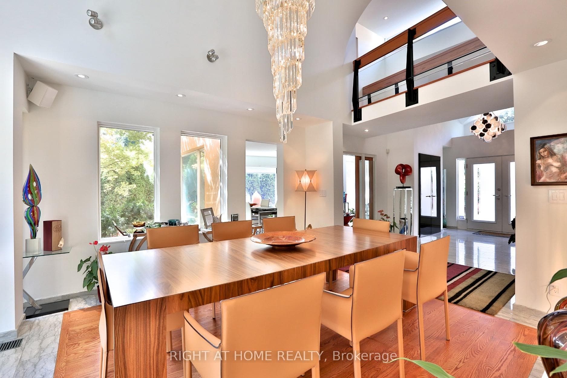 1 Friars Lane - Detached photo 11 of 50 in Etobicoke (Islington / Rexdale), Ontario