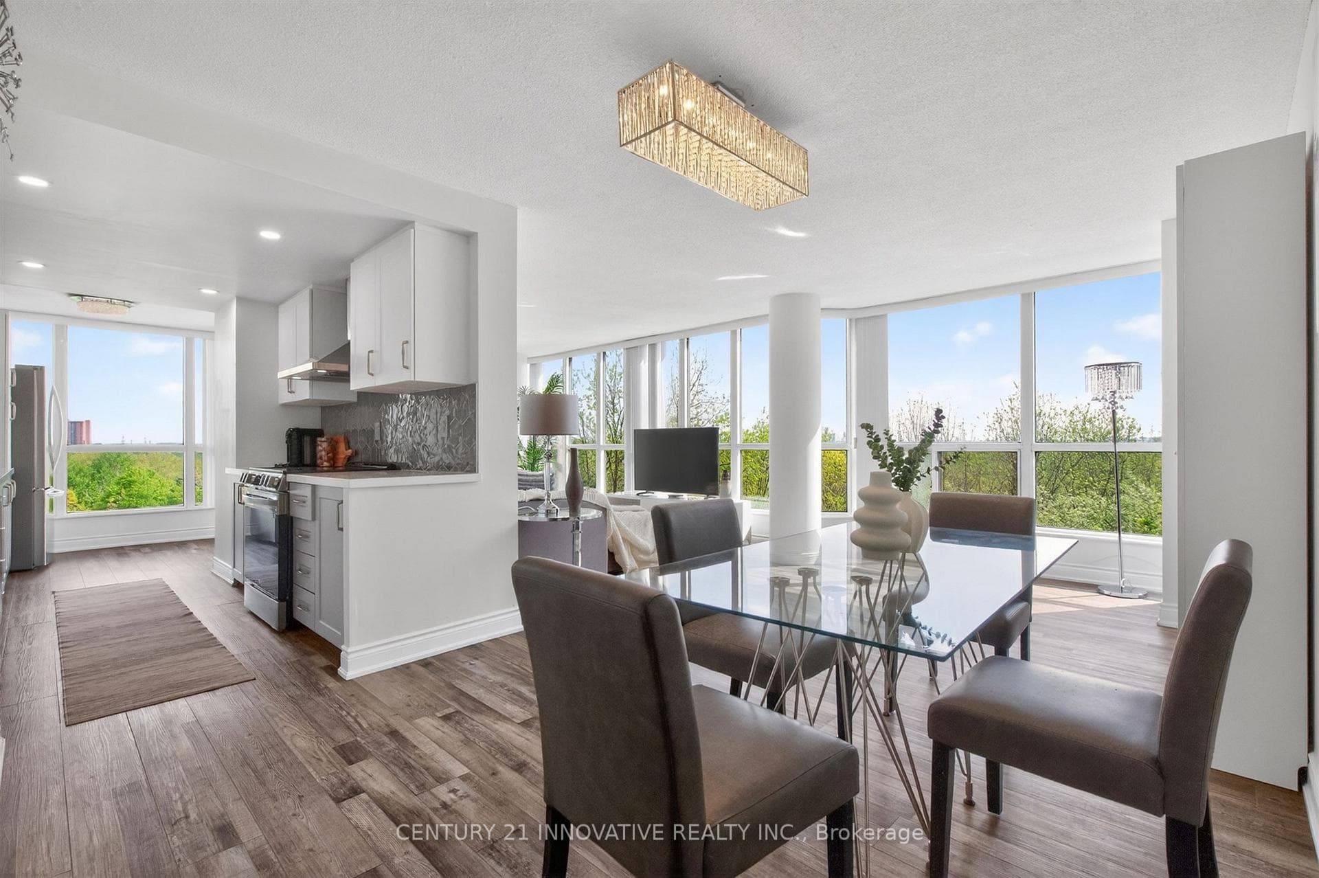5 Rowntree Road Unit 415 - Condo photo 5 of 31 in Etobicoke (West Mall / Rexdale), Ontario