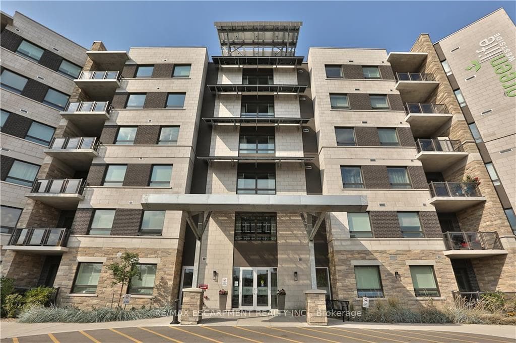 33 Whitmer Street Unit 623 - home for sale in Milton, Ontario