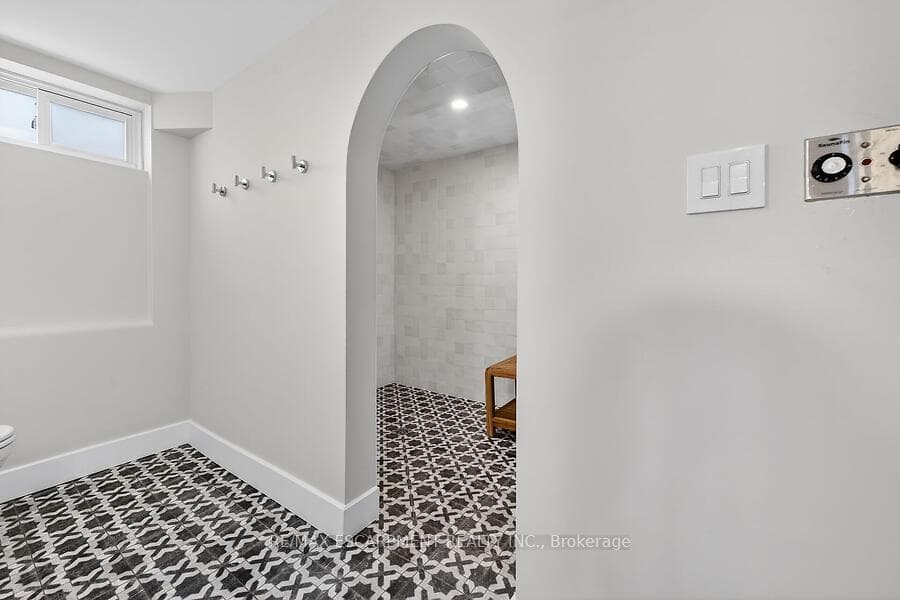 3088 PALMER Drive - Detached photo 37 of 50 in Burlington, Ontario