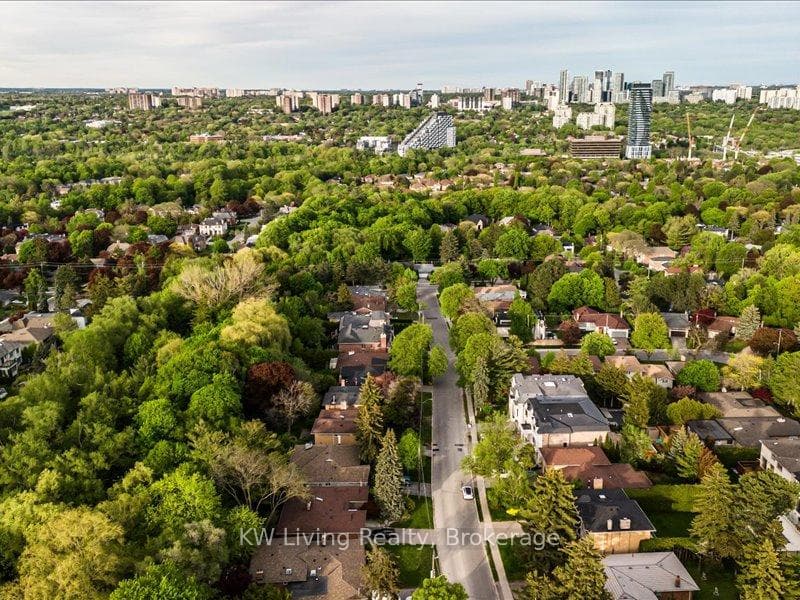 52 Hawksbury Drive - Detached photo 37 of 43 in Hillcrest Village / Bayview Village, Ontario