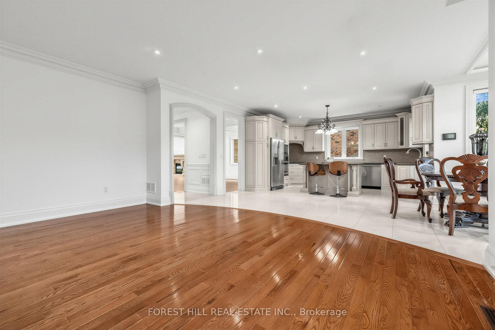 131 Estelle Avenue - Detached photo 17 of 40 in Willowdale / Newtonbrook, Ontario