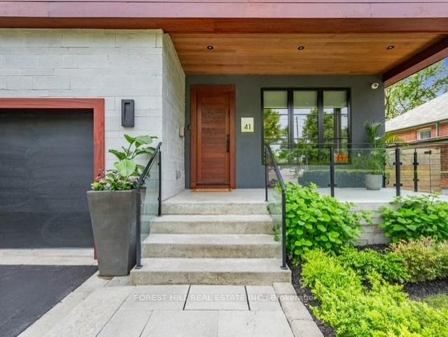 41 Invermay Avenue - Detached photo 2 of 46 in North York (Bathurst Manor / Clanton Park), Ontario