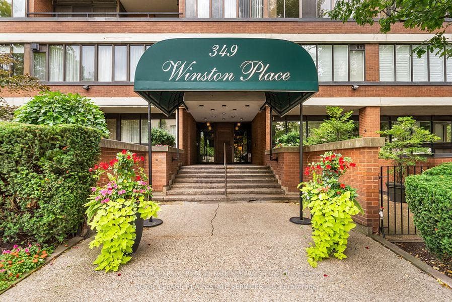 349 St Clair Avenue Unit 402 - Condo photo 27 of 30 in Annex / Yorkville / Summerhill, Ontario