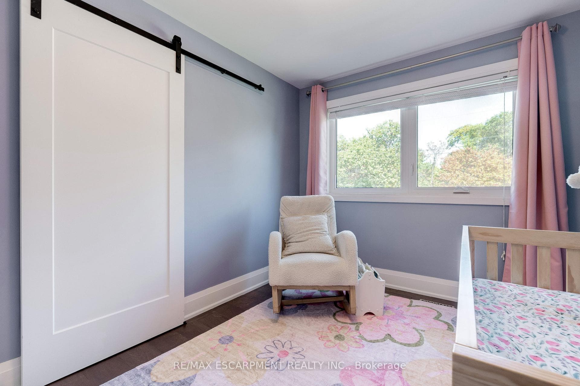 296 Kent Crescent - Multi-Family photo 20 of 50 in Burlington, Ontario