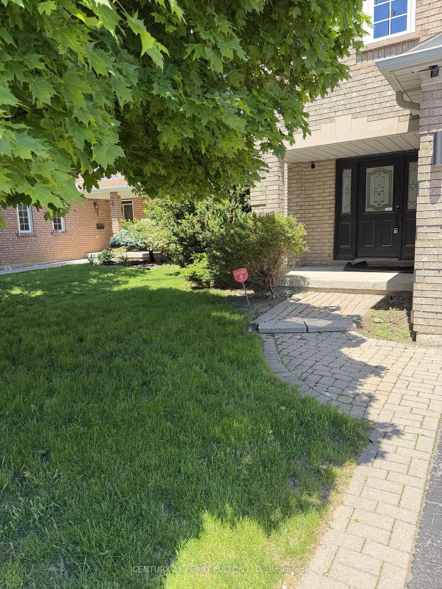 5393 Glen Erin Drive - Detached photo 2 of 48 in Mississauga, Ontario