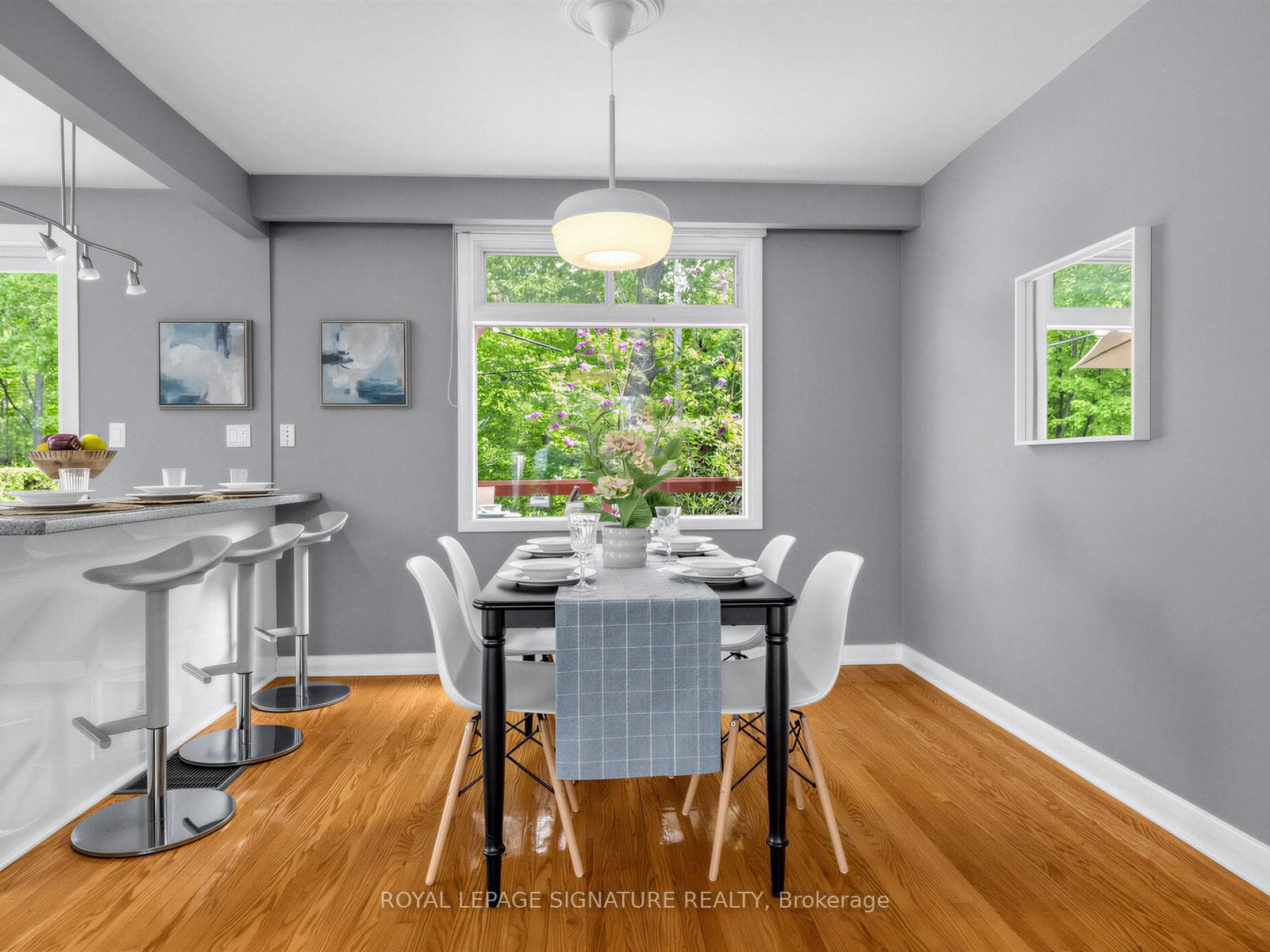 46 Plateau Crescent - Semi-Detached photo 12 of 50 in Don Mills / Parkwoods / Victoria Village, Ontario