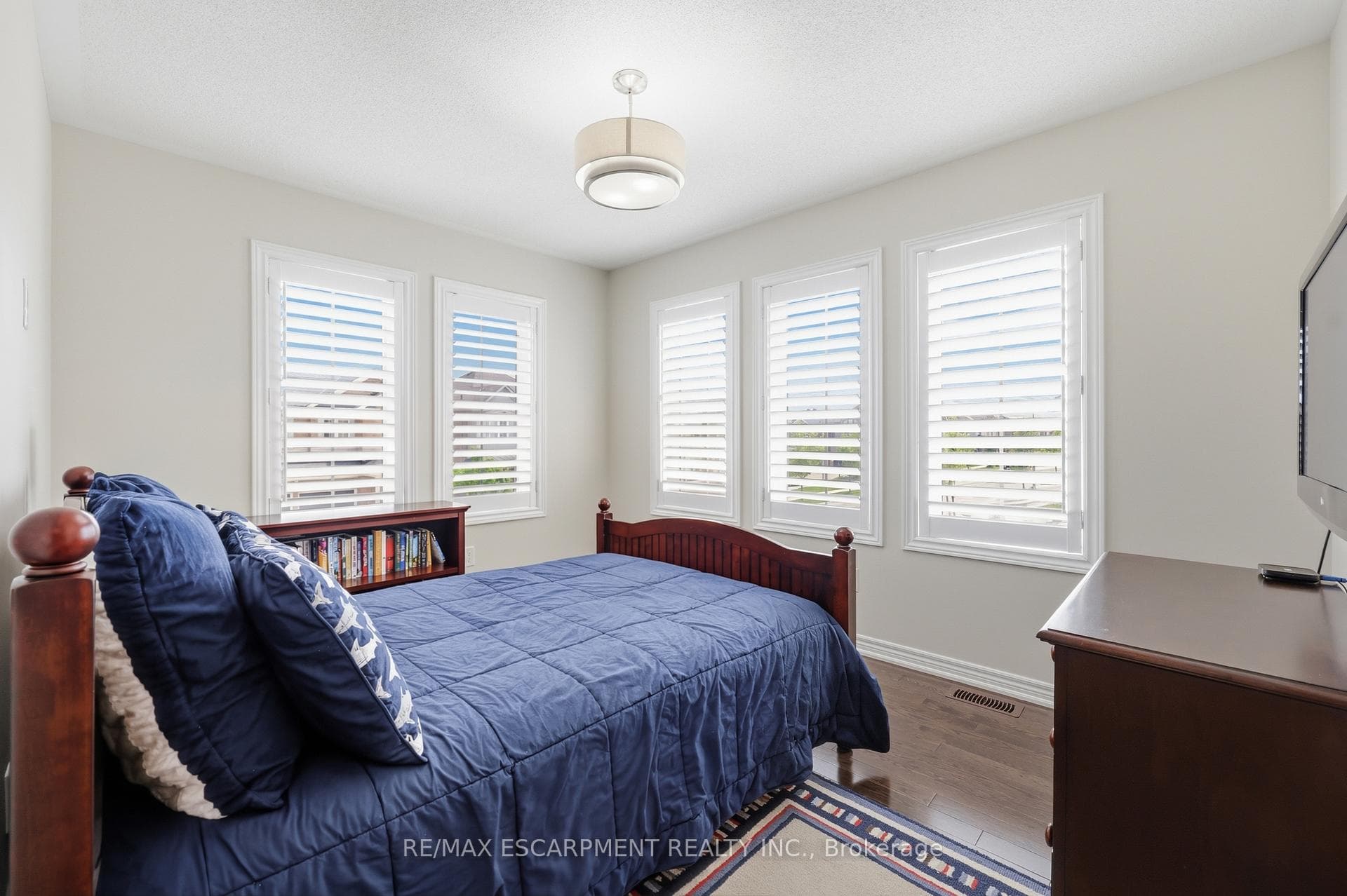 4645 Doug Wright Drive - Detached photo 30 of 47 in Burlington, Ontario