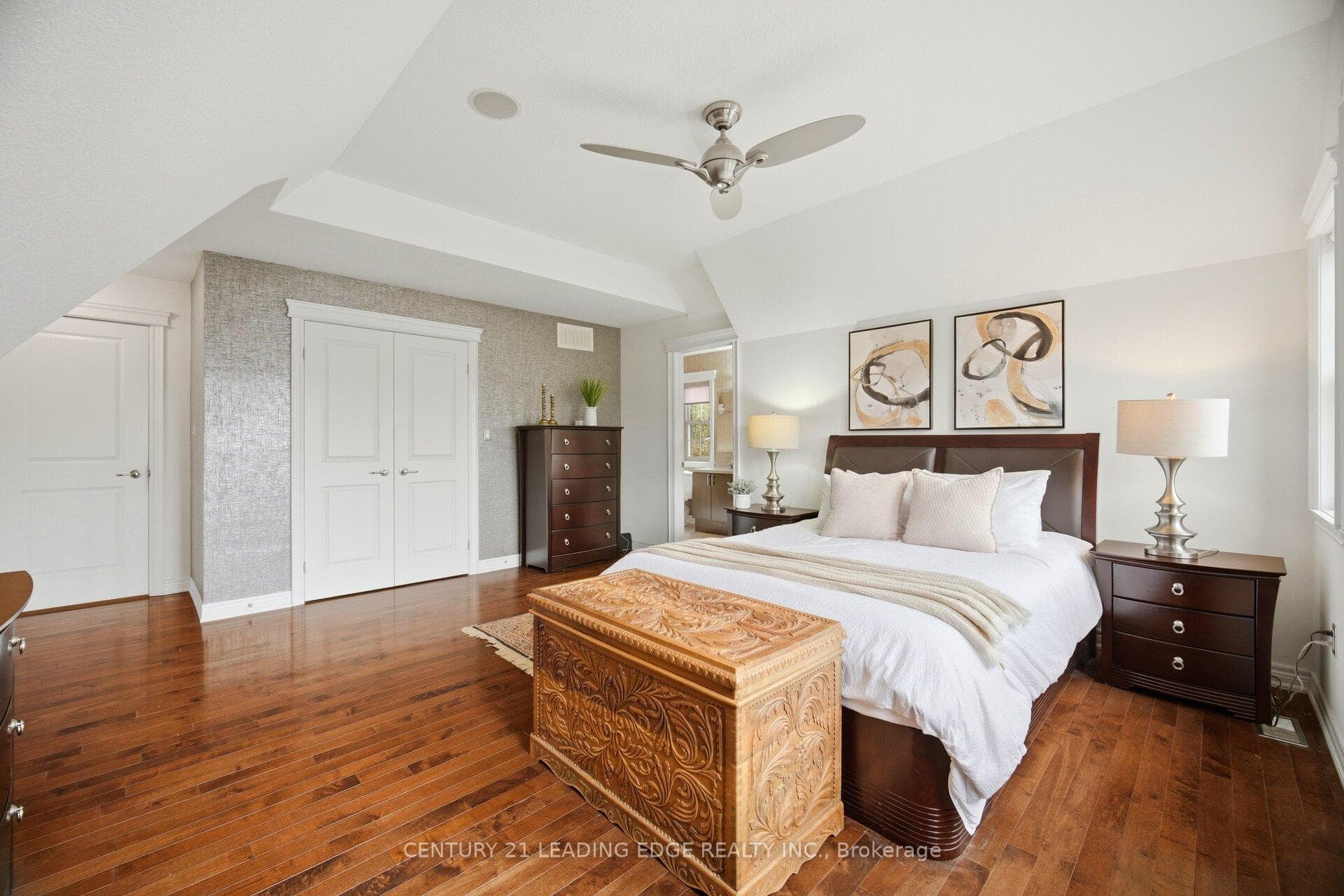 1051 Fernridge Common - Semi-Detached photo 25 of 50 in Burlington, Ontario