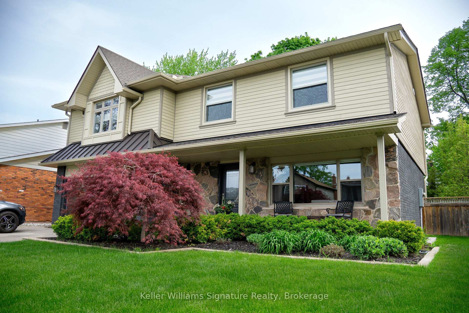 503 Wicklow Road - Detached photo 3 of 42 in Burlington, Ontario