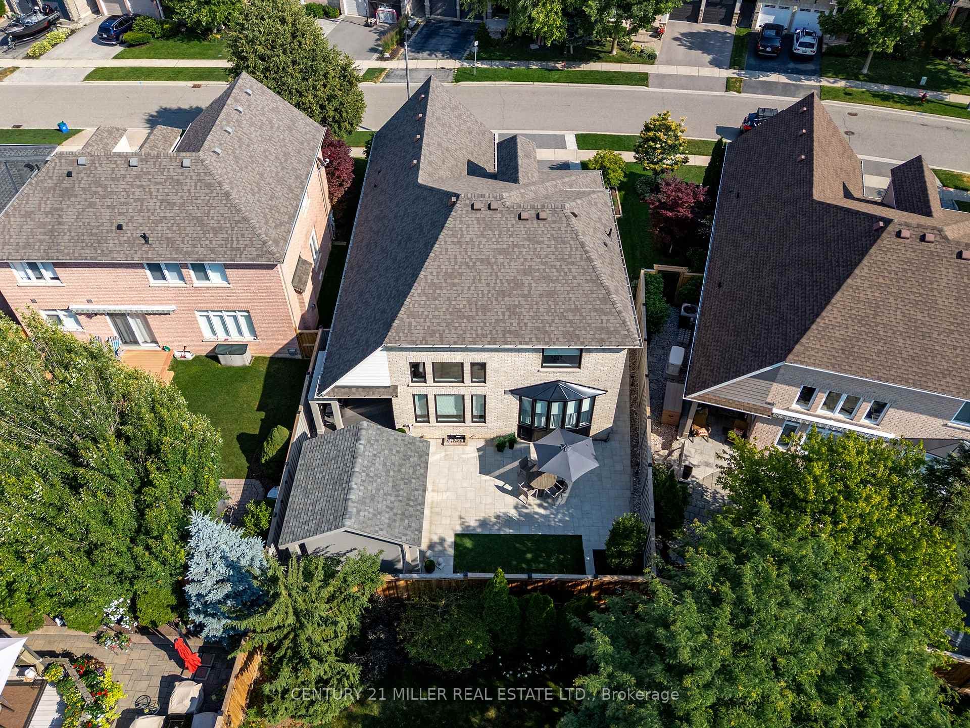 2201 Rochester Circle - Detached photo 37 of 47 in Oakville, Ontario
