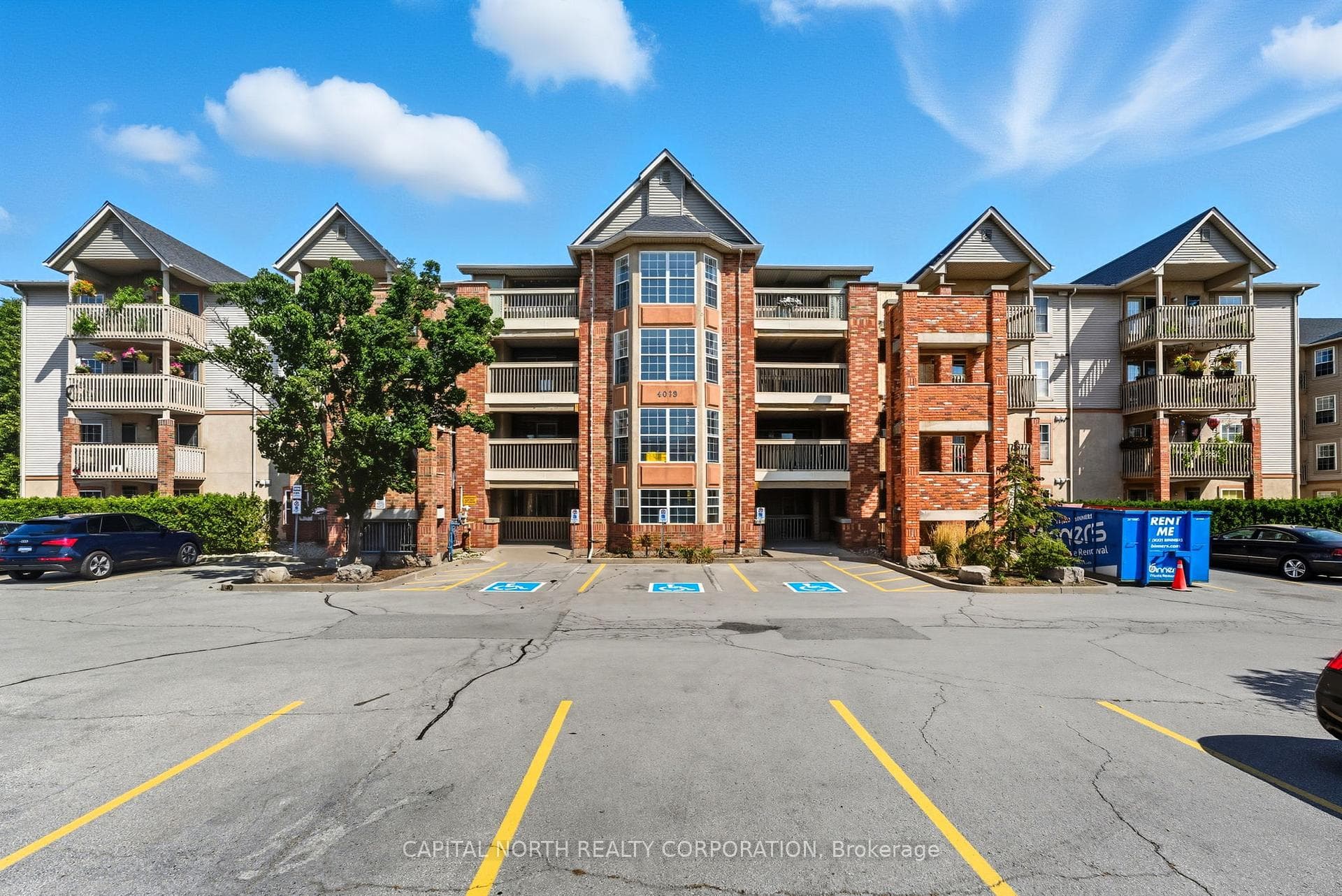 4013 Kilmer Drive Unit 203 - home for sale in Burlington, Ontario