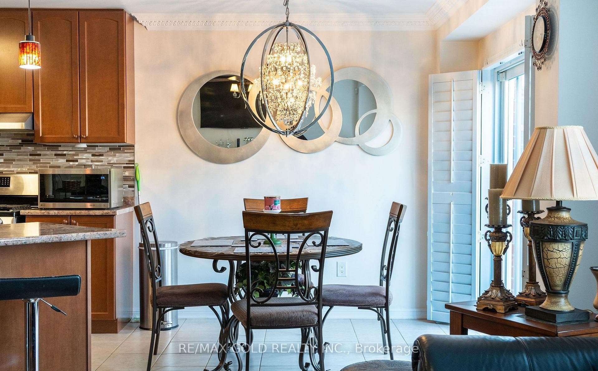 1035 SAVOLINE Boulevard - Detached photo 19 of 44 in Milton, Ontario