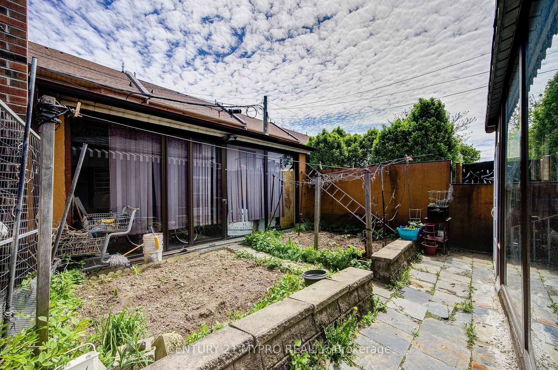211 Bellwoods Avenue - Detached photo 45 of 50 in Downtown Toronto / Waterfront, Ontario