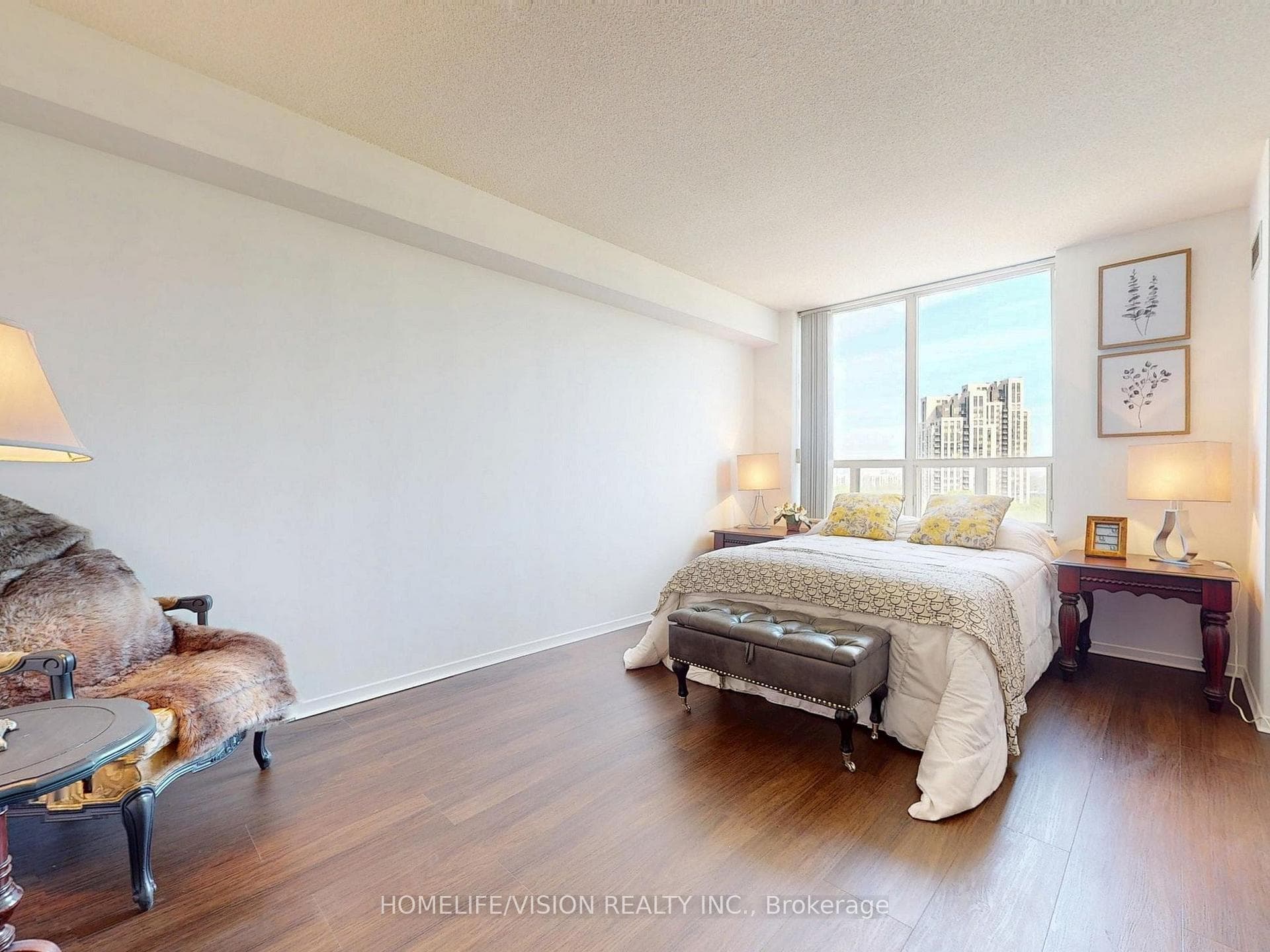 205 Wynford Drive Unit 1706 - Condo photo 10 of 21 in Flemingdon Park / Don Mills, Ontario