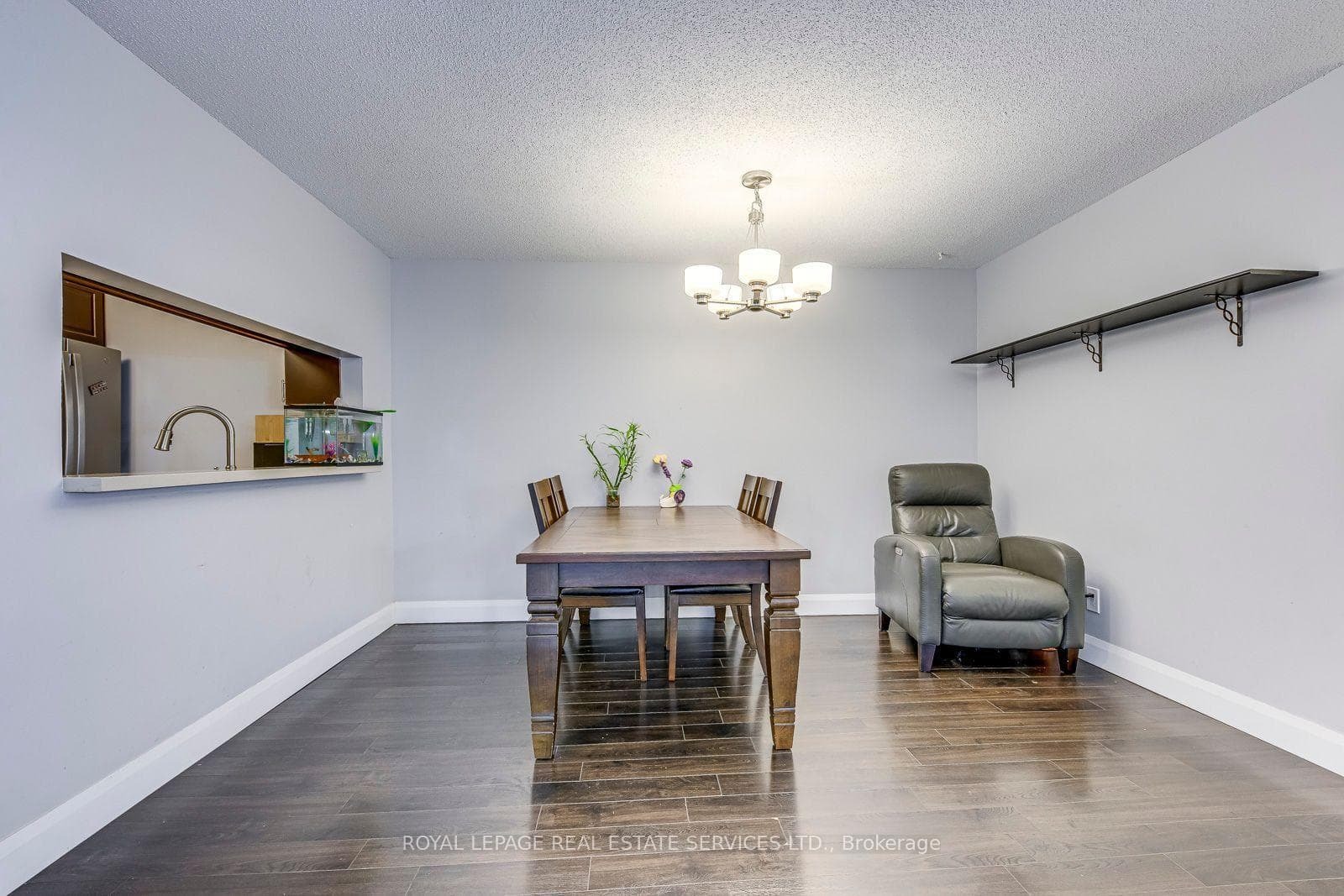 1450 Glen Abbey Gate Unit 911 - Condo photo 9 of 29 in Oakville, Ontario