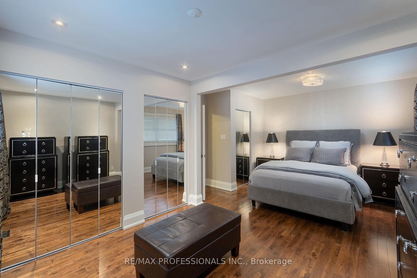 19 Boxwood Road - Detached photo 23 of 40 in Etobicoke (Islington / Rexdale), Ontario