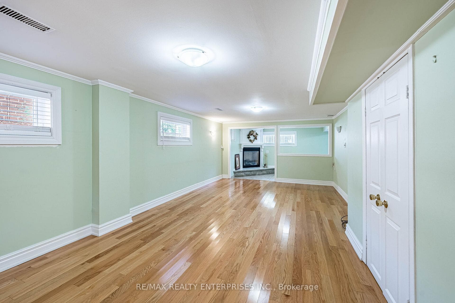 3669 Molly Avenue - Semi-Detached photo 28 of 42 in Mississauga, Ontario
