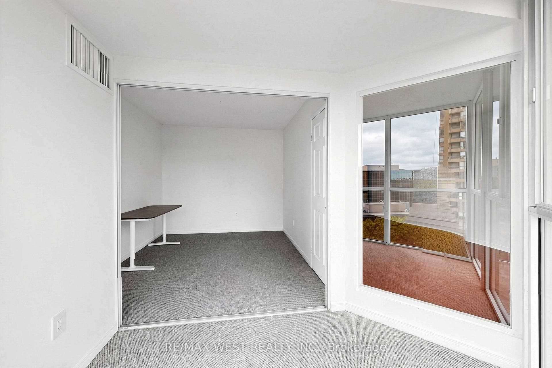 5 Concorde Place Unit 1302 - Condo photo 31 of 47 in Don Mills / Parkwoods / Victoria Village, Ontario