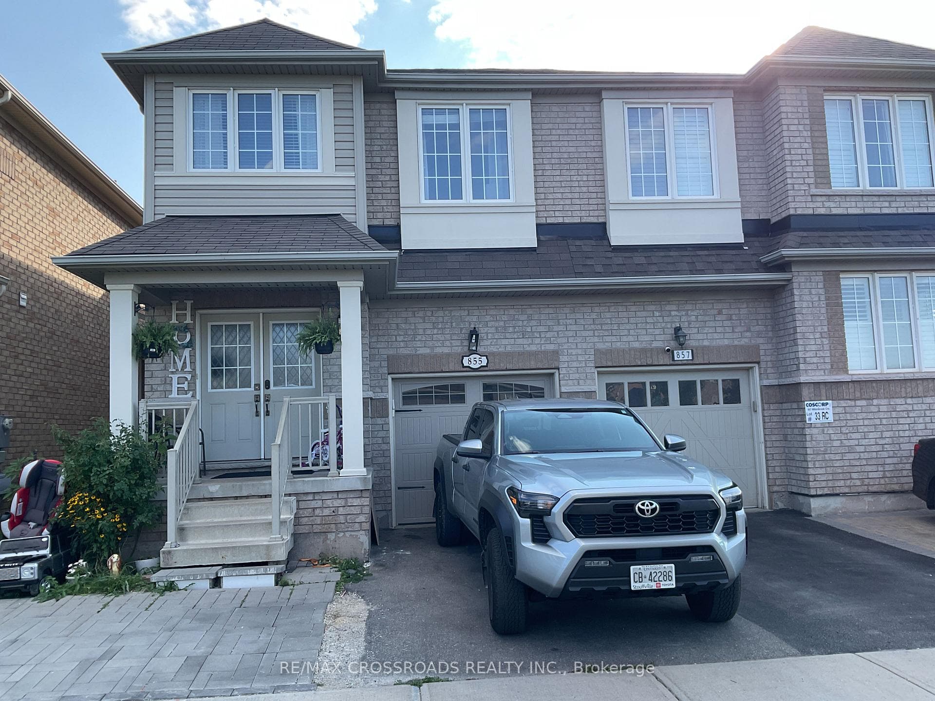 855 Miltonbrook Crescent - home for sale in Milton, Ontario