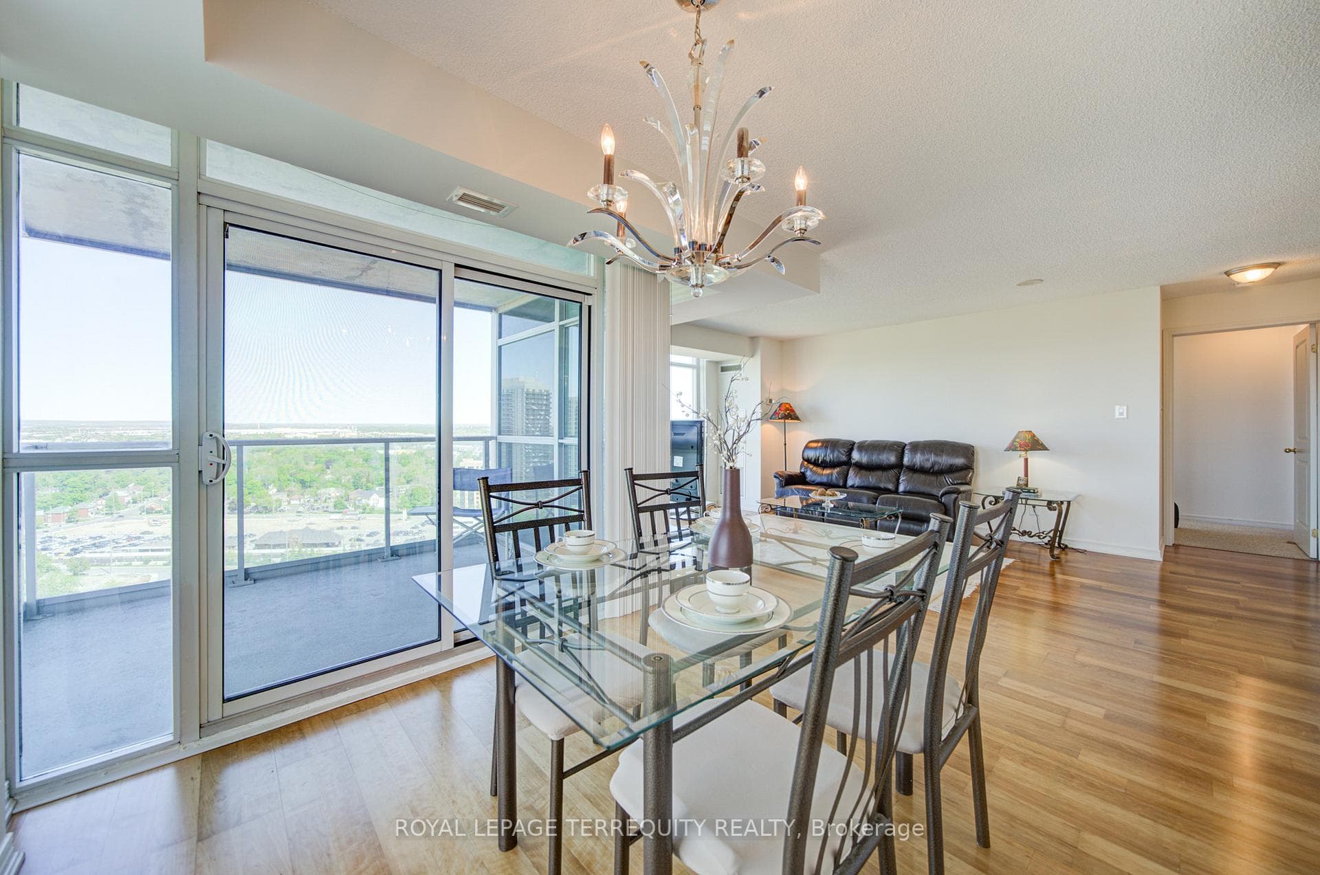 9 George Street Unit 2311 - Condo photo 18 of 44 in Brampton, Ontario