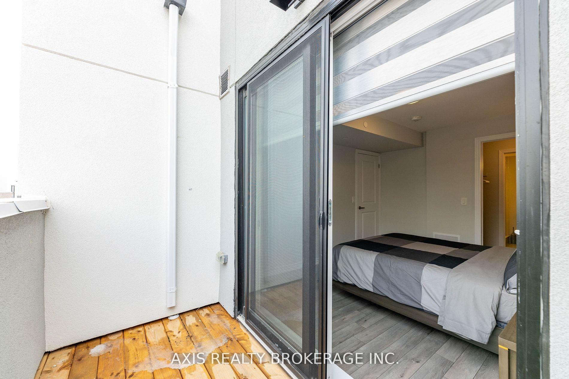 349 Wheat Boom Drive Unit 324 - Condo photo 21 of 27 in Oakville, Ontario
