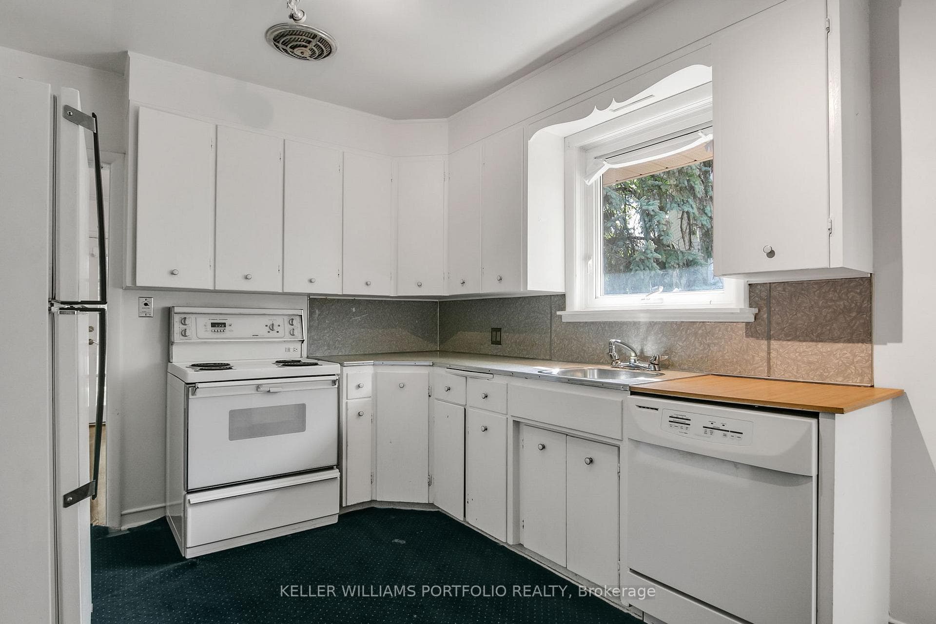 29 Winlock Park - Detached photo 10 of 30 in Willowdale / Newtonbrook, Ontario