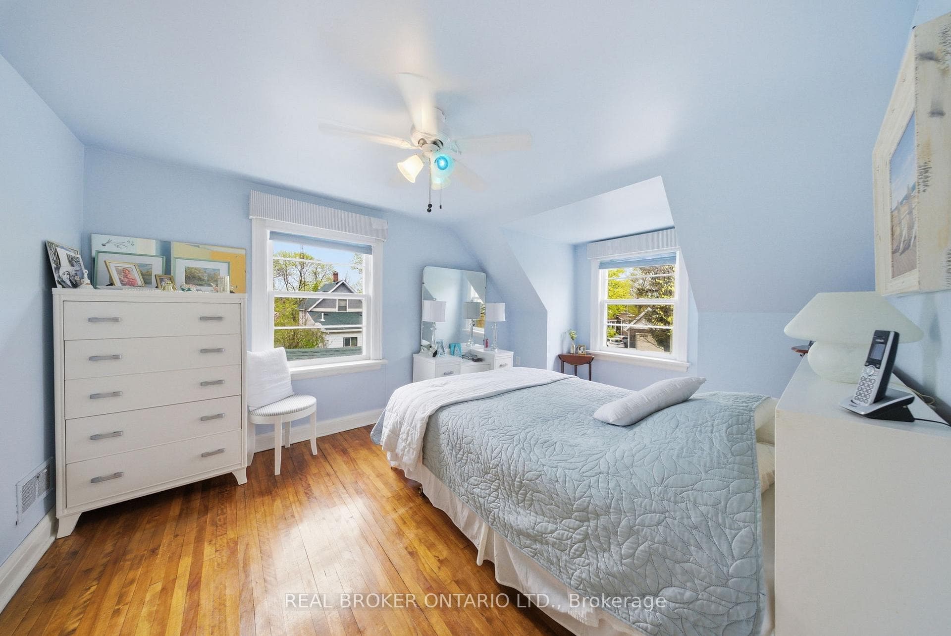 243 Sydney Street - Detached photo 18 of 35 in Milton, Ontario