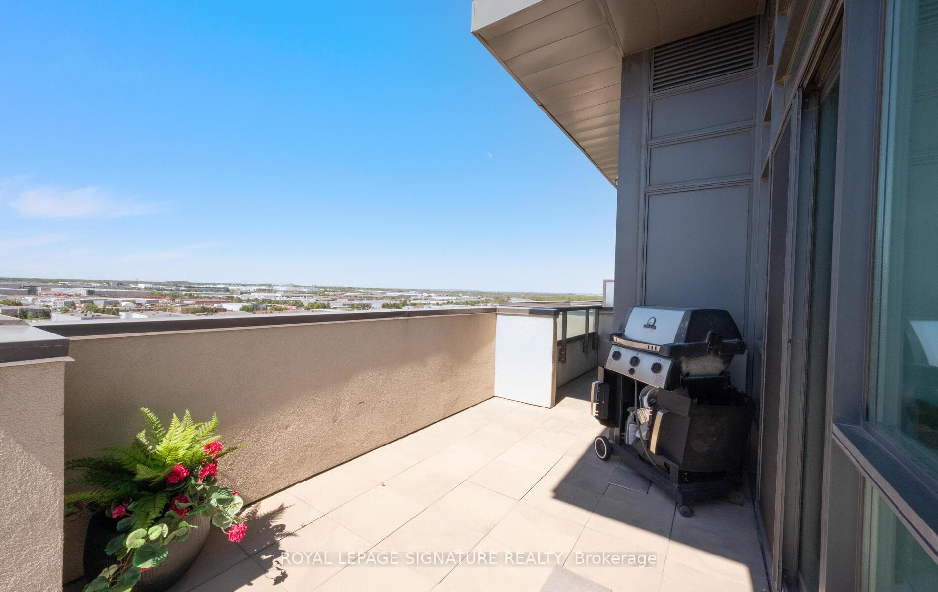 55 Yorkland Boulevard Unit PH1202 - Condo photo 40 of 50 in Brampton, Ontario