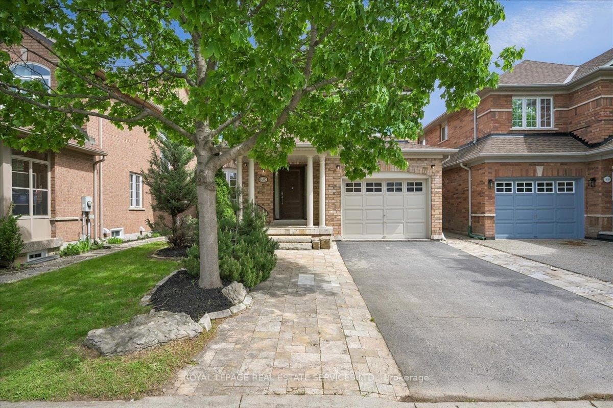 1493 Derby County Crescent - Detached photo 2 of 43 in Oakville, Ontario