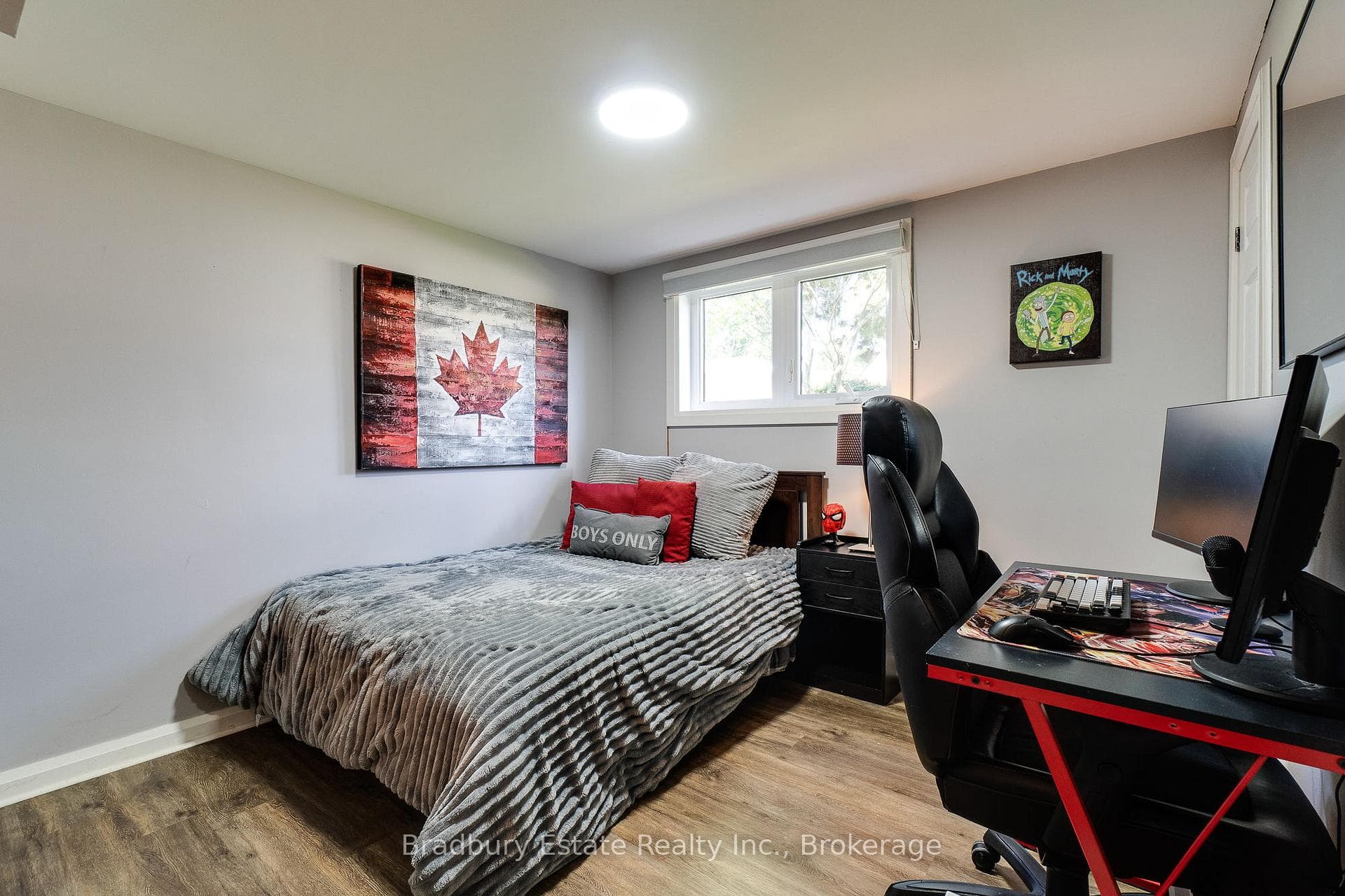 498 Wicklow Road - Detached photo 26 of 39 in Burlington, Ontario