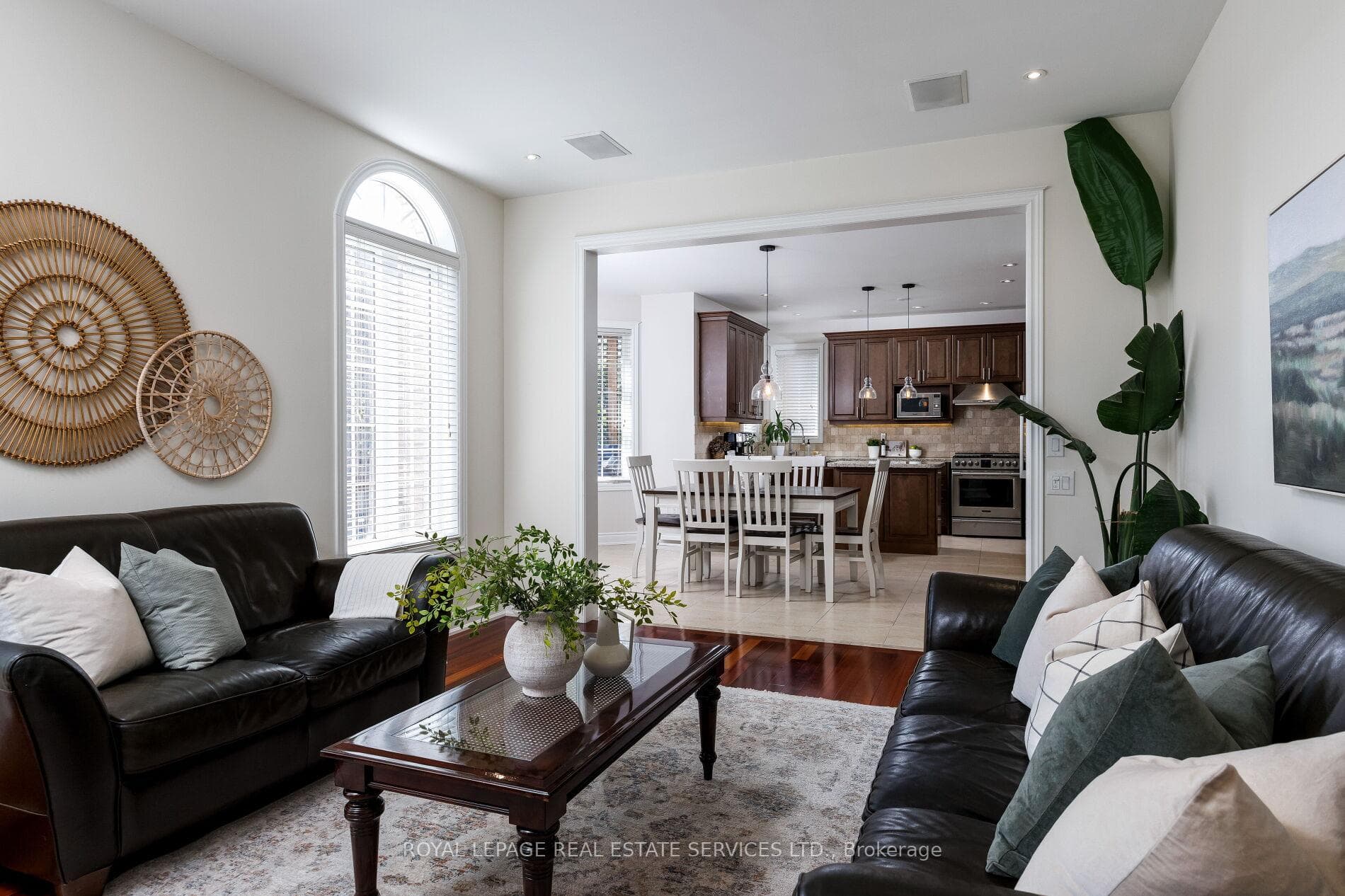 147 Innville Crescent - Detached photo 14 of 47 in Oakville, Ontario
