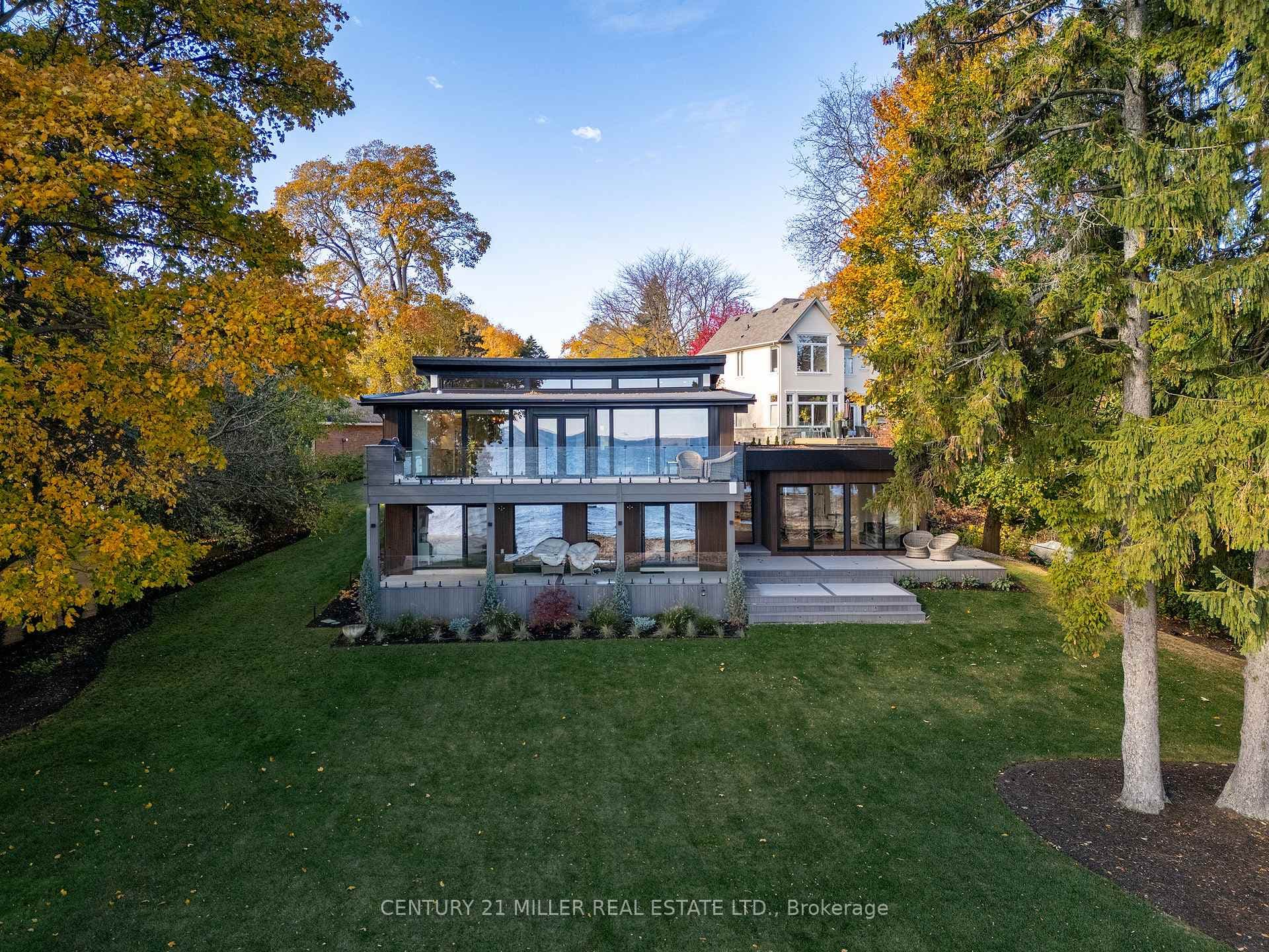 121 Edgecliffe Place - Detached photo 41 of 46 in Burlington, Ontario