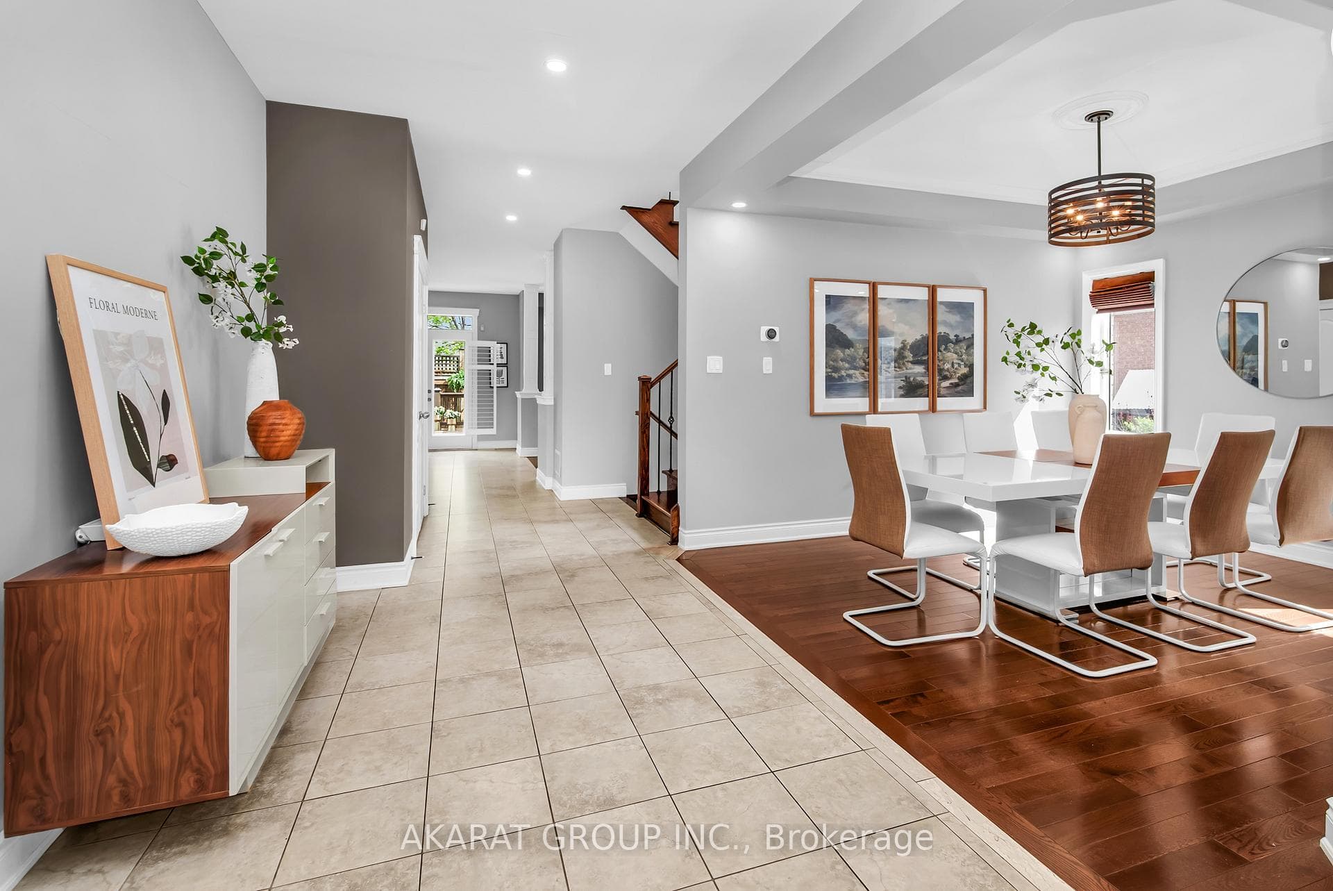 2376 Brockberry Crescent - Detached photo 8 of 50 in Oakville, Ontario