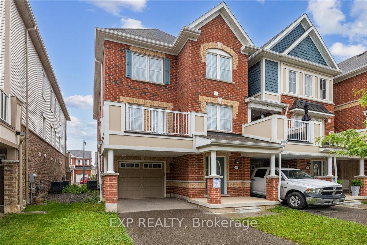 107 Lemieux Court - Townhouse photo 3 of 36 in Milton, Ontario